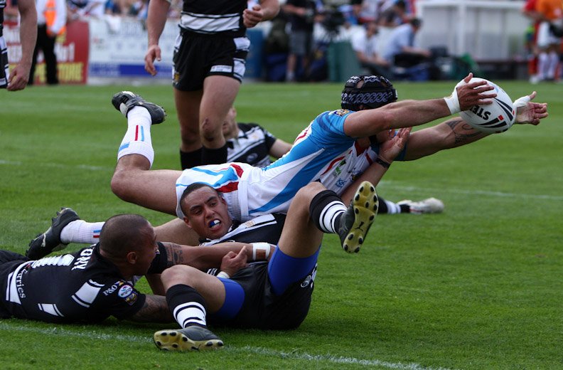 AVPA_12_WAKEFIELD_V_HULL.jpg