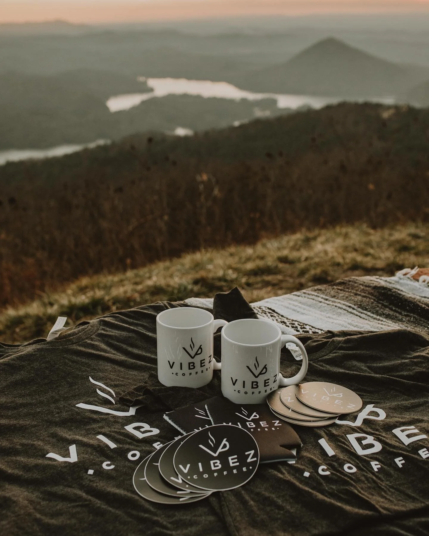 MERCH GIFTING TIME⛰☕️

Since we&rsquo;re getting closer to the grand opening, I figured it was time for 2 of y&rsquo;all to get some Vibez swag!

Here&rsquo;s how to enter:
1. Must be following @vibezcoffeeshop
2. Like this photo
3. Tag some friends 