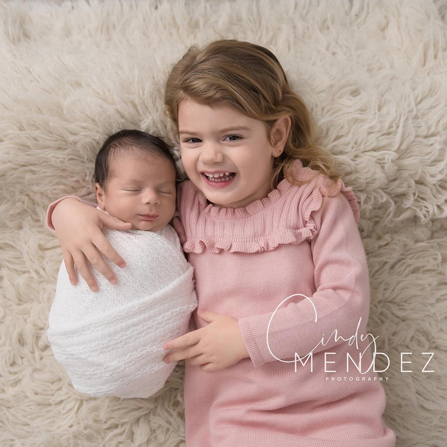 Love it when families come back when their family grows! How cute is that custom score board? 
#cindymendezphotography #newbornphotography #newbornphotographer #newbornphotographers #newborn #newborns #baby #babies #newbornpictures #newbornphotos #ba