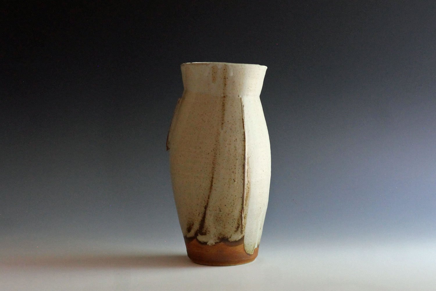 19-vase-07-2026-3.jpg