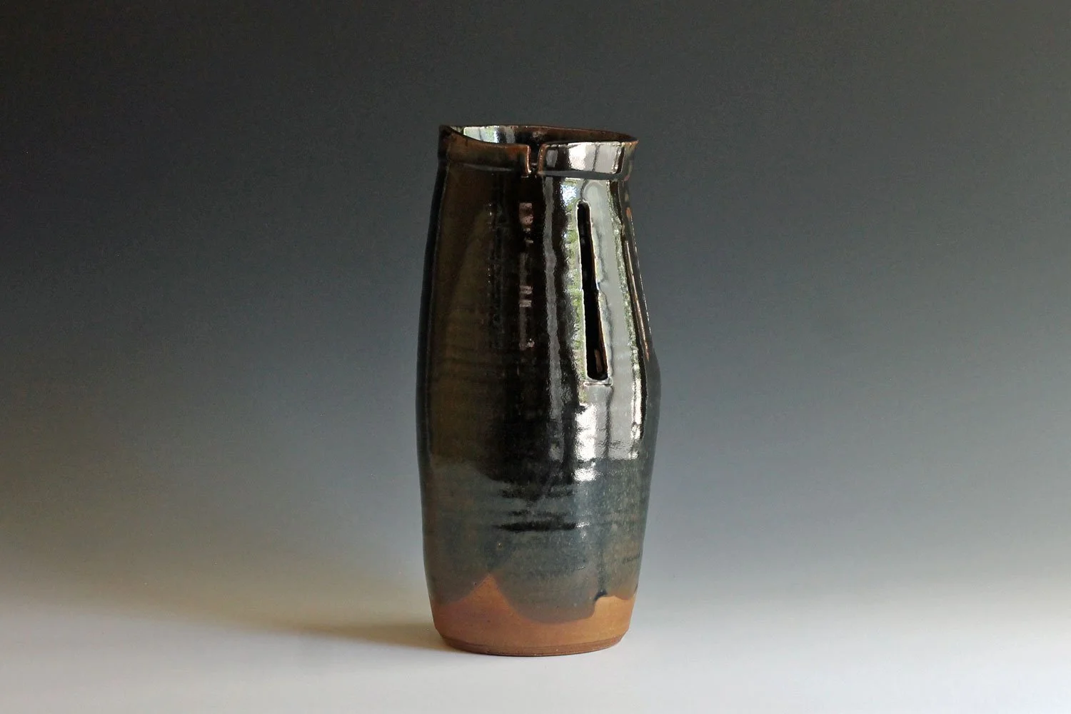 01-vase-9-2026-1.jpg