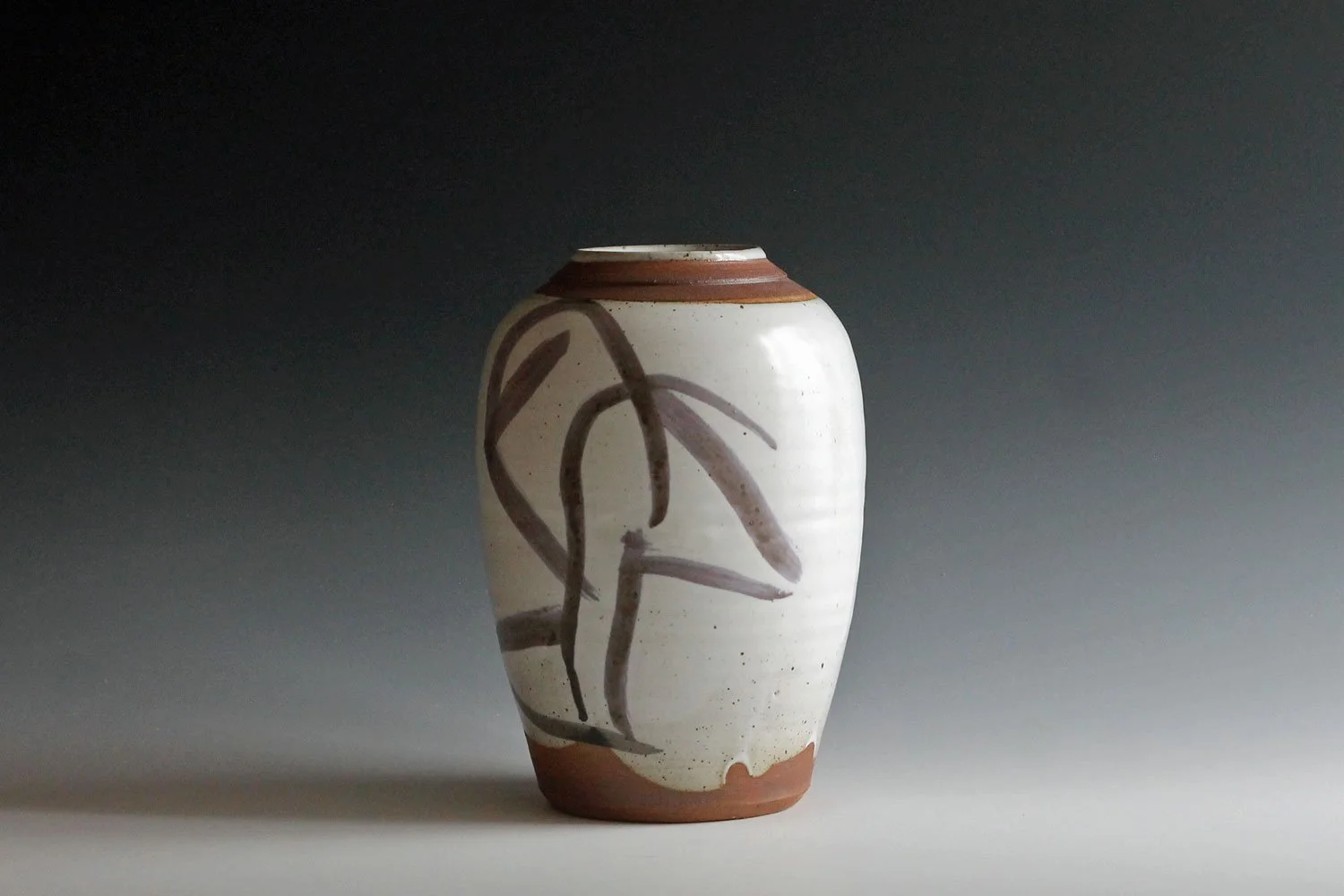 25-vase-11-2025-2.jpg