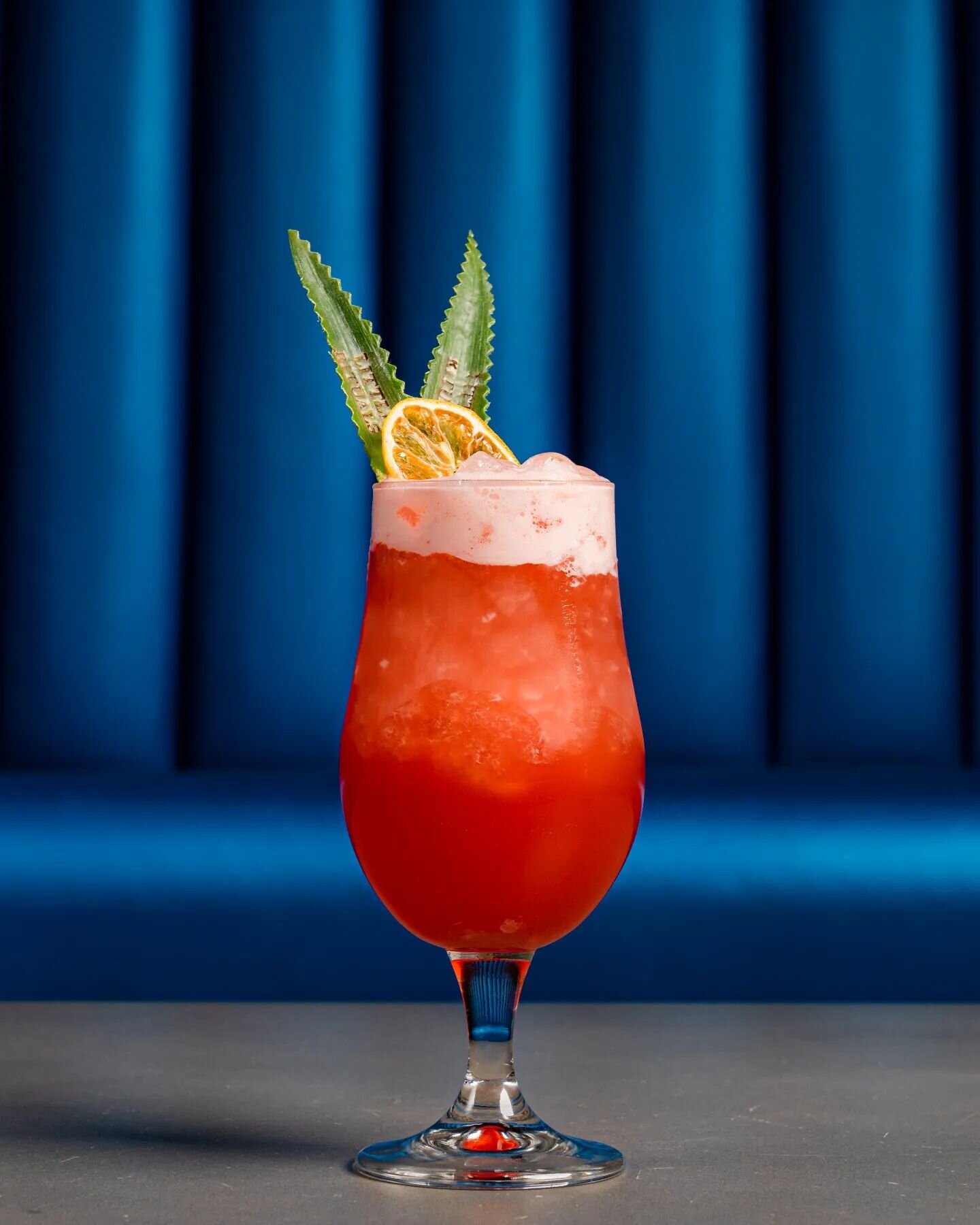 🍹&quot;The Conversation Starter&quot;! 🍍🍋 Shake up your evening with this tantalizing cocktail featuring Sobieski Vodka, Aperitivo Select, and a splash of house-made strawberry rhubarb syrup. But here's the twist: instead of traditional lemon juic