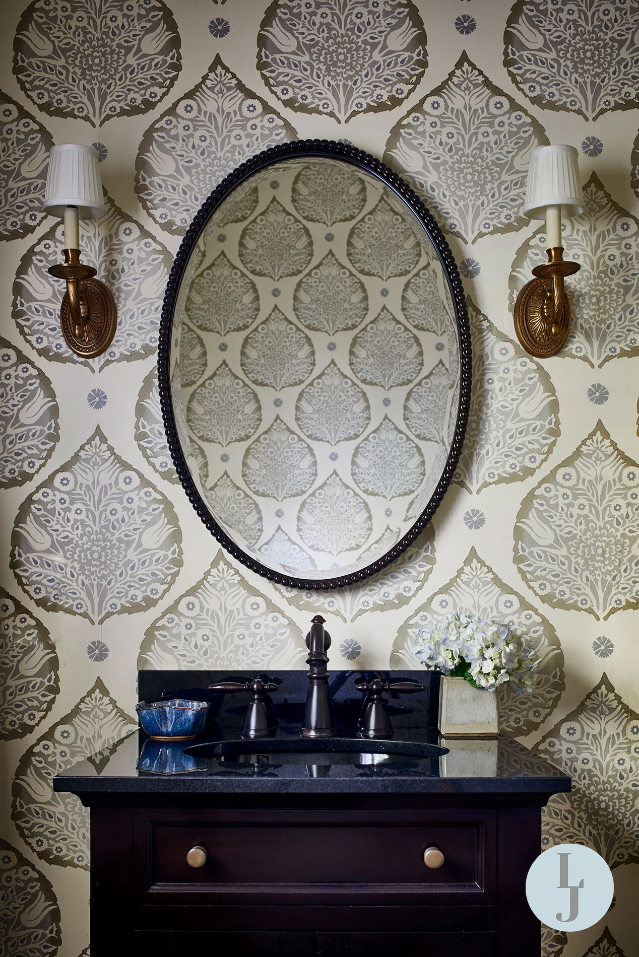 LaraJacquot_Bath_1.jpg