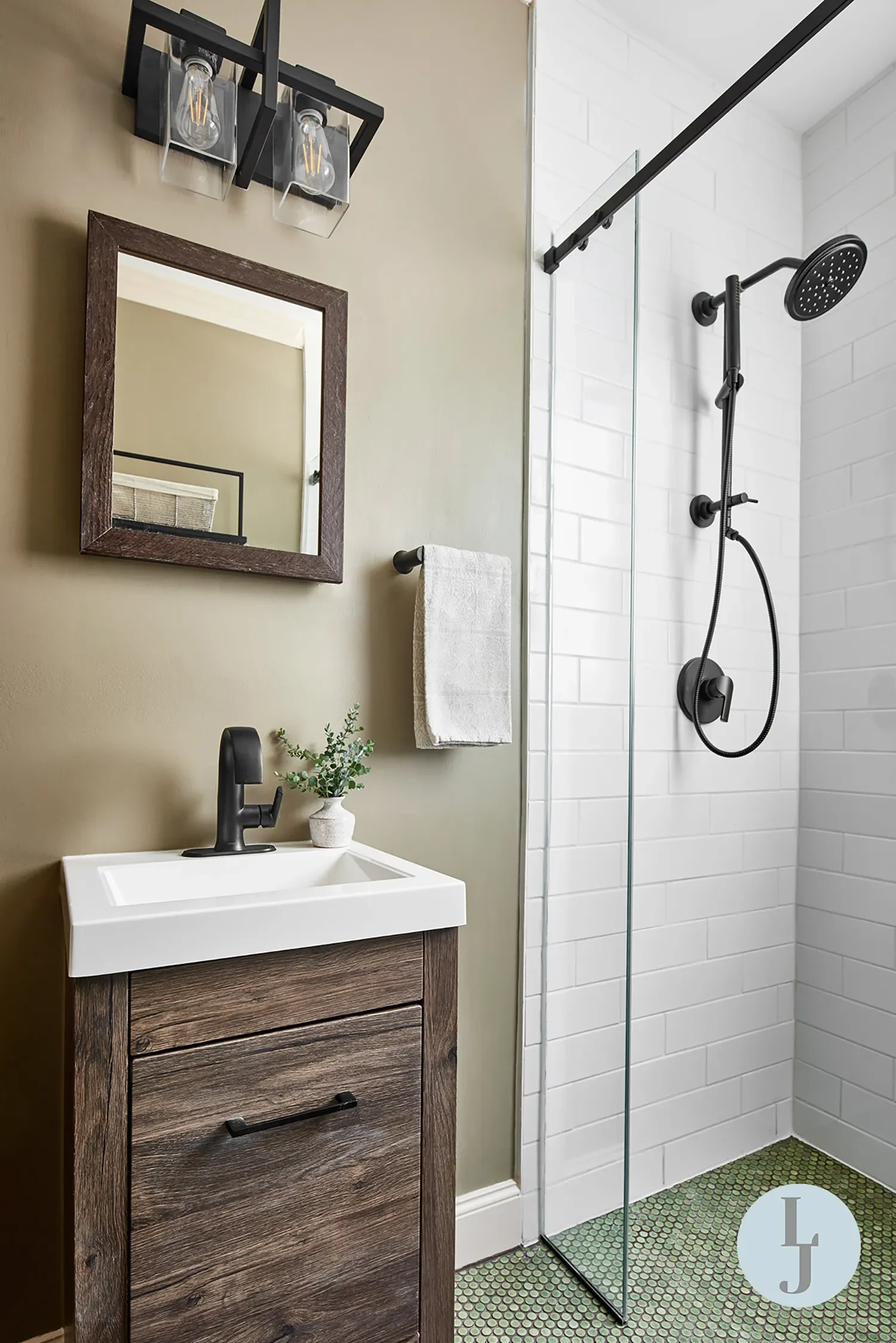 LaraJacquot_Bath_855_6 copy.webp