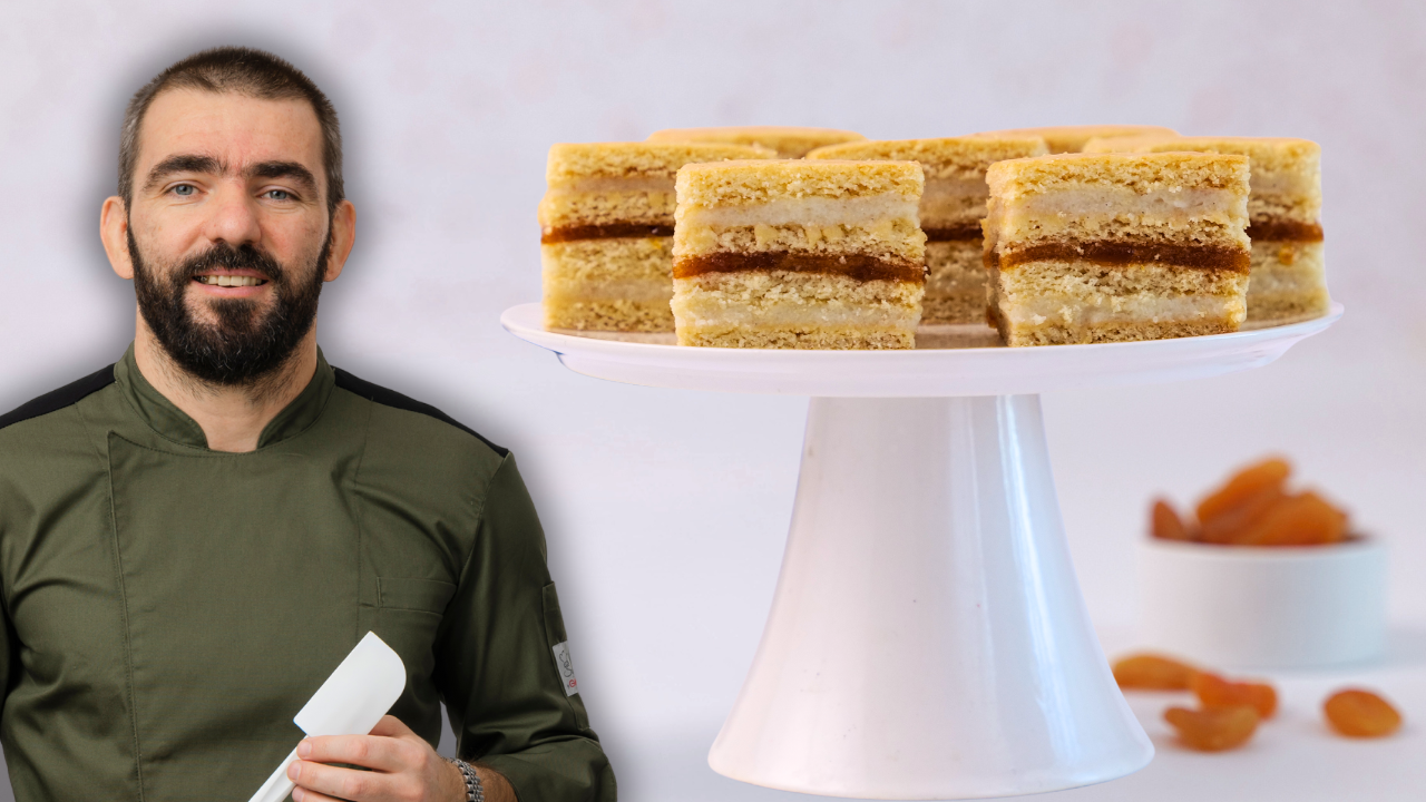 Traditional Romanian Honey Cake - “Little bee”