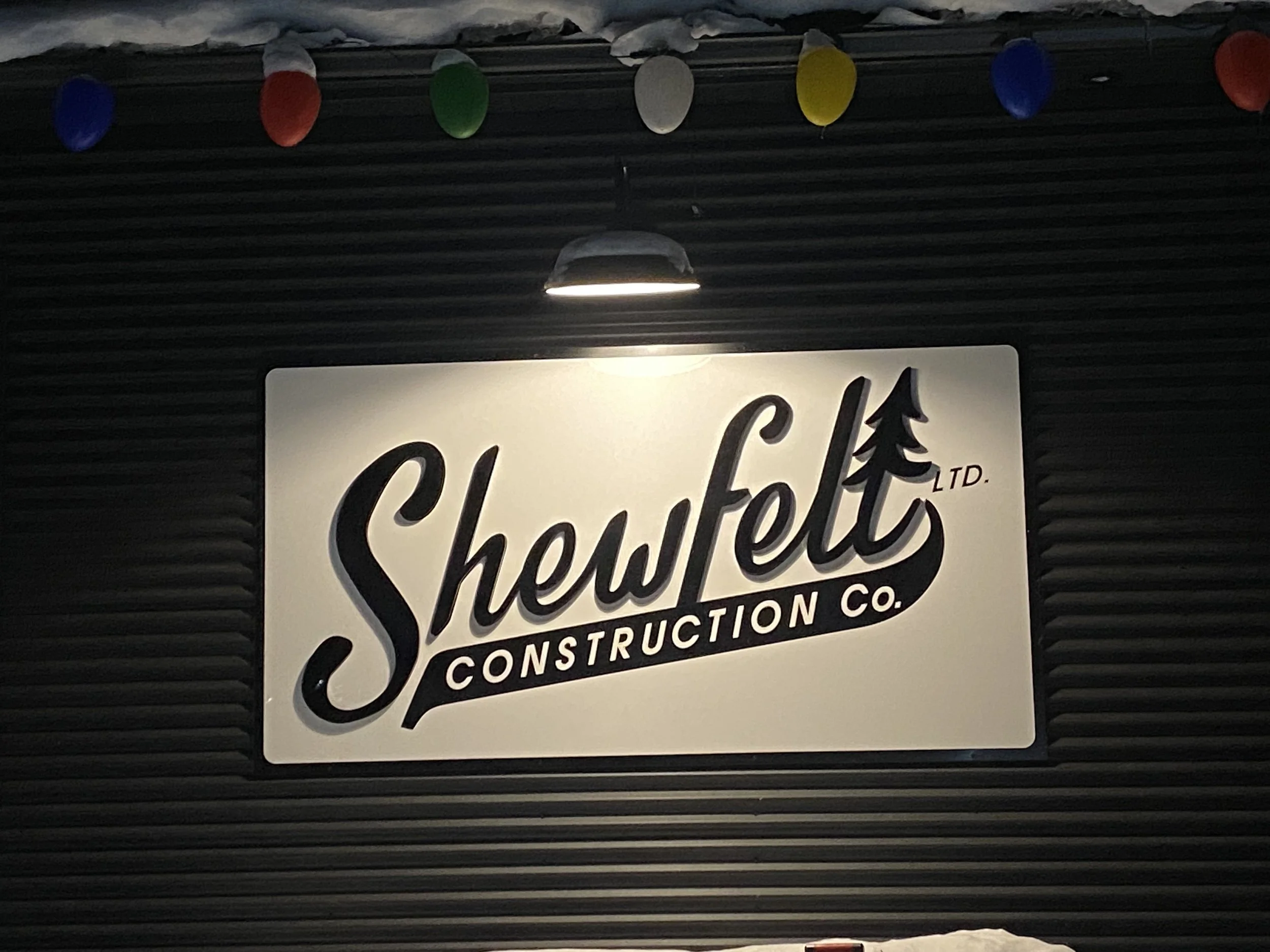 Shewfelt Construction acrylic sign - Signupsigns - Neustadt.