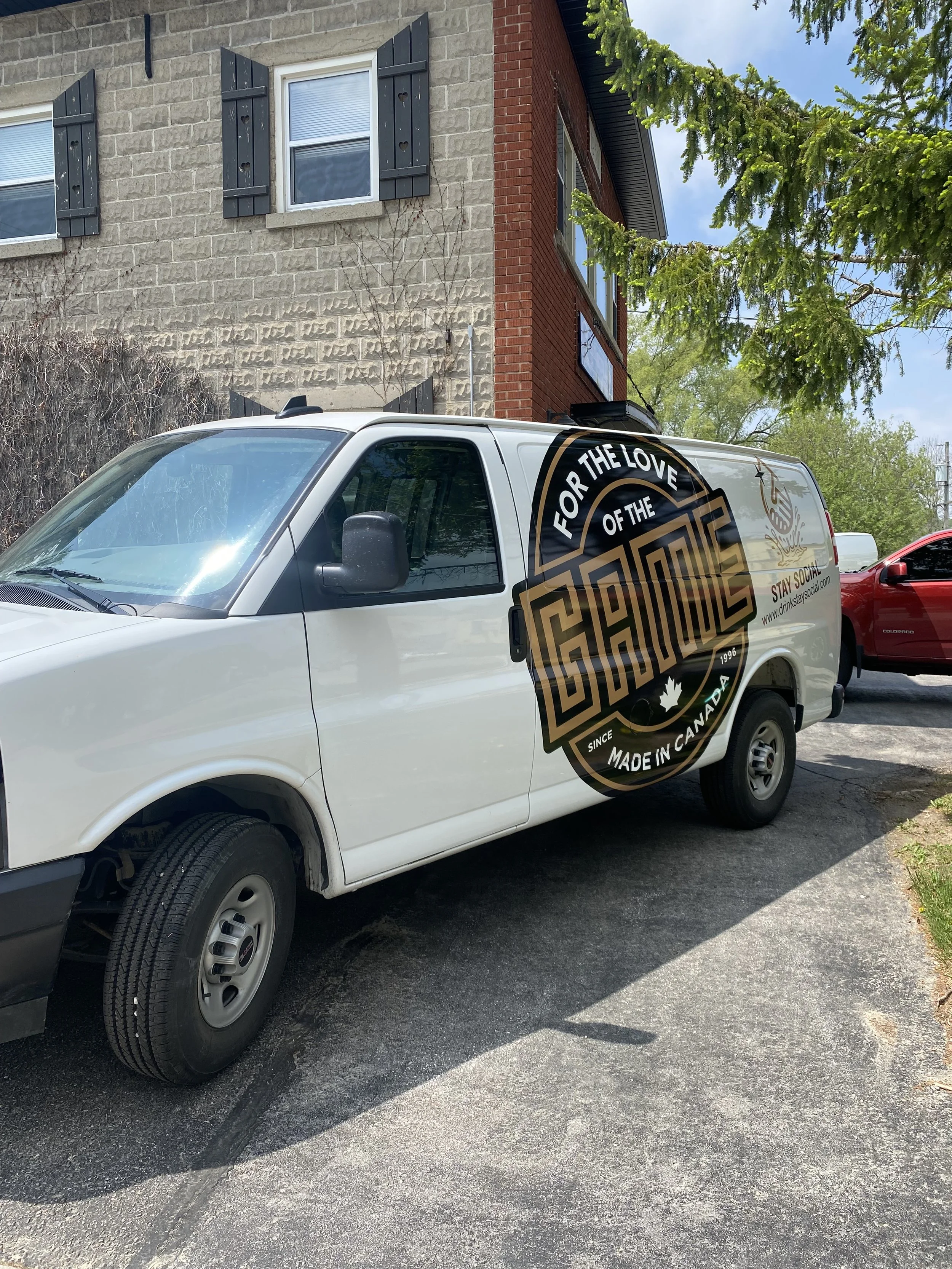 Johnny K partial wrapped van - Signupsigns - Neustadt.