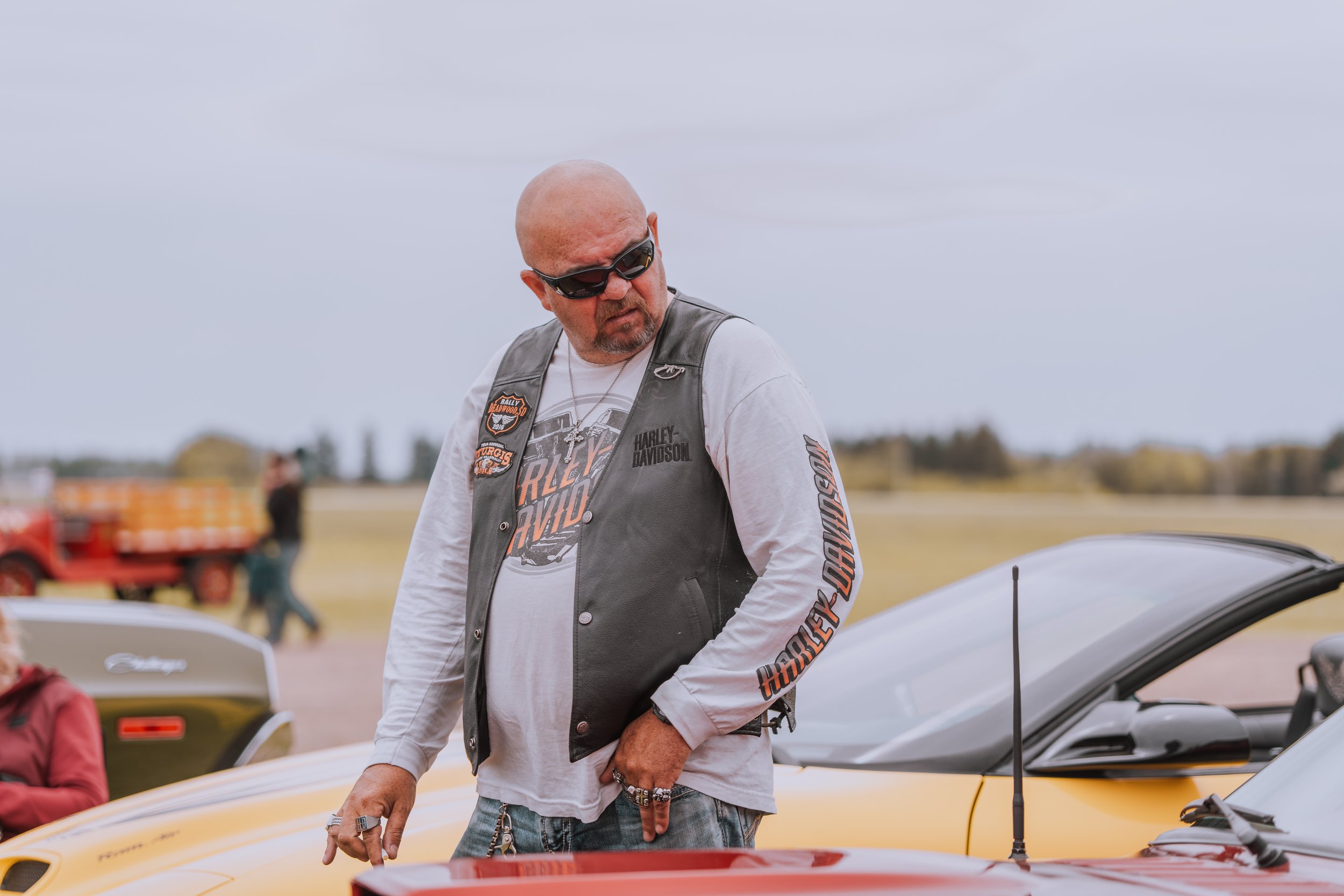 WINGS & WHEELS CLASSIC 2026 - LLOYDMINSTER PAINT & SUPPLIES 
IMAGES TAKEN BY RAZ CREATIVE