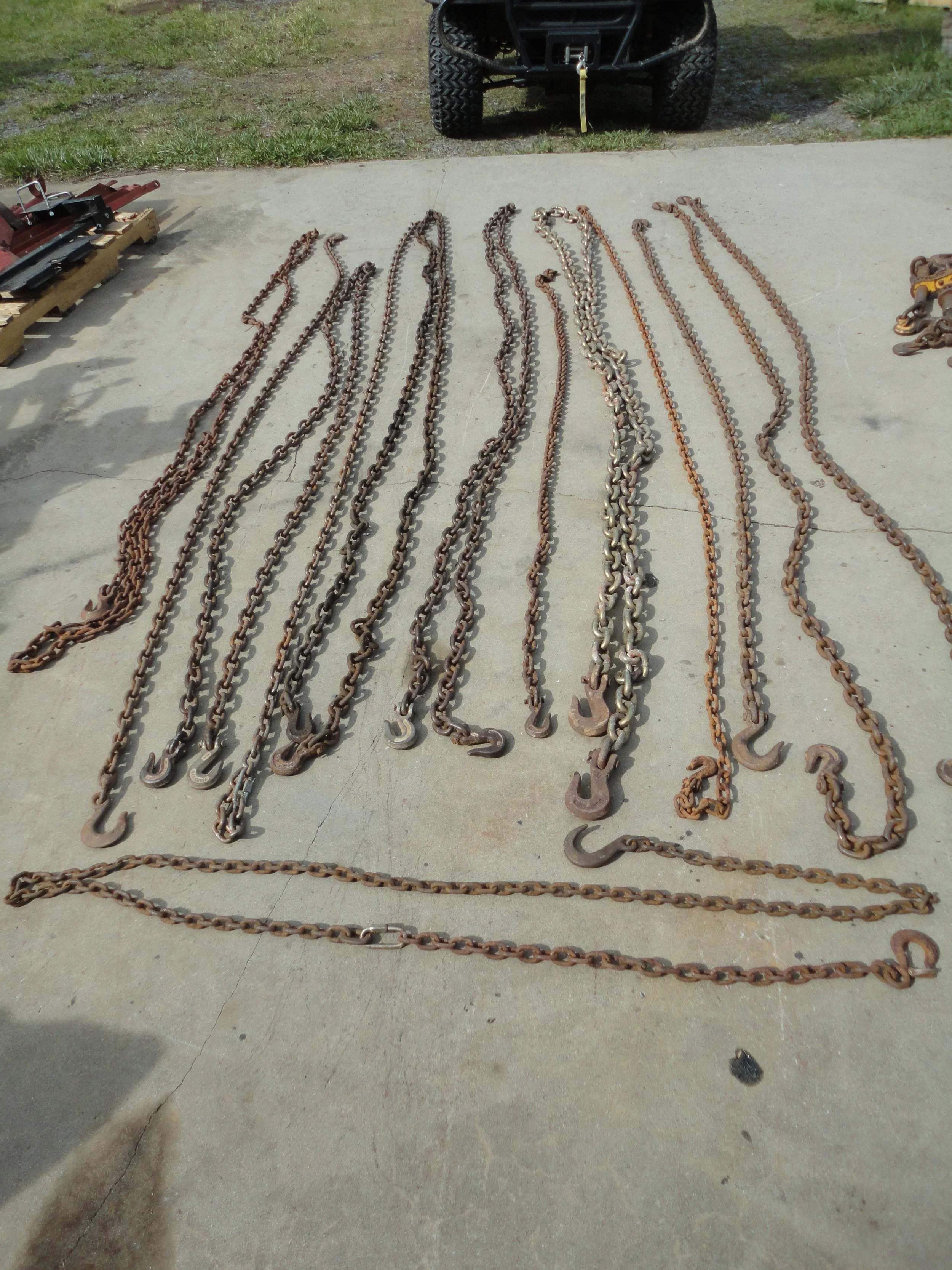 auction photos 033.JPG