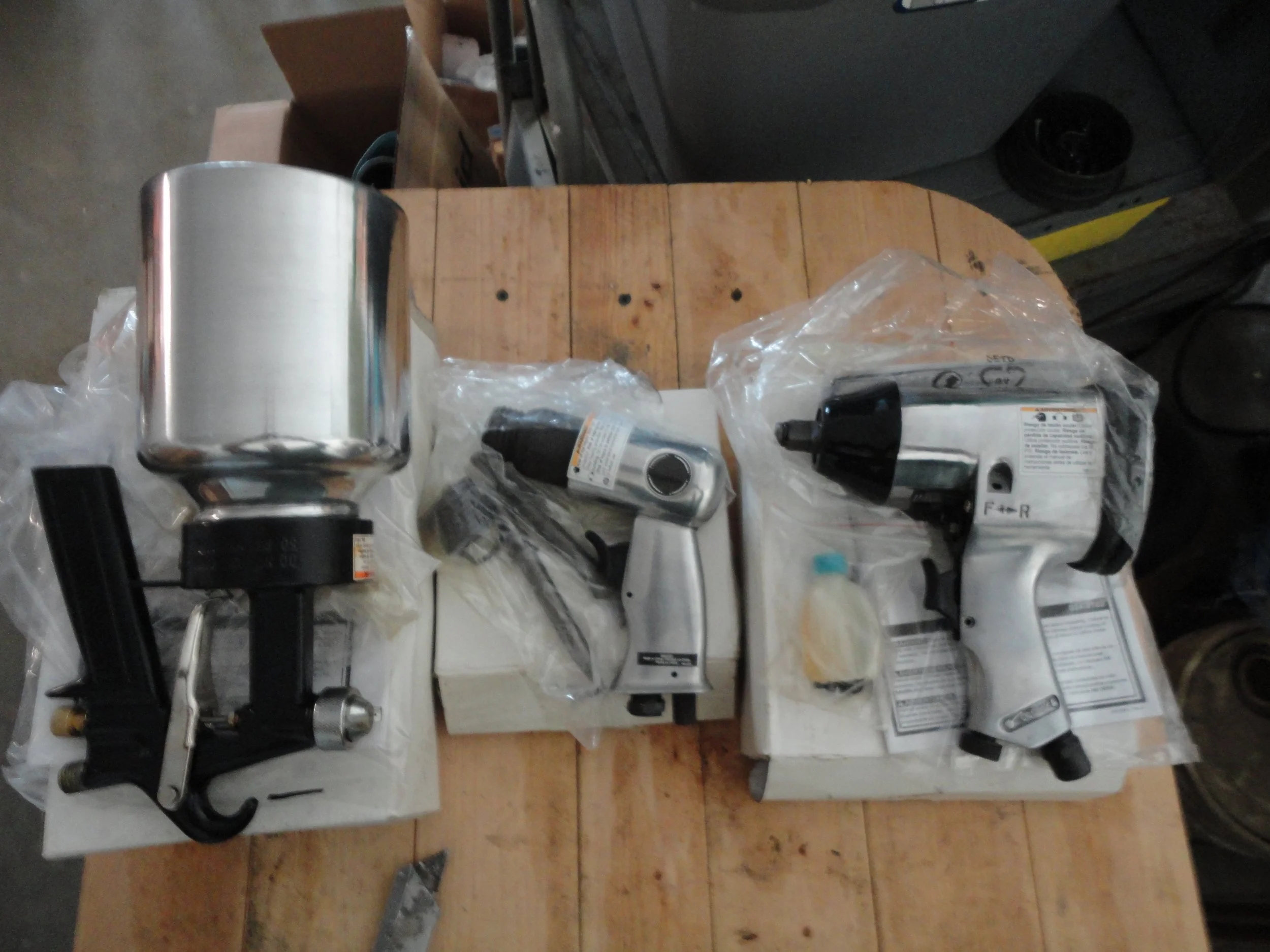 auction photos 037.JPG