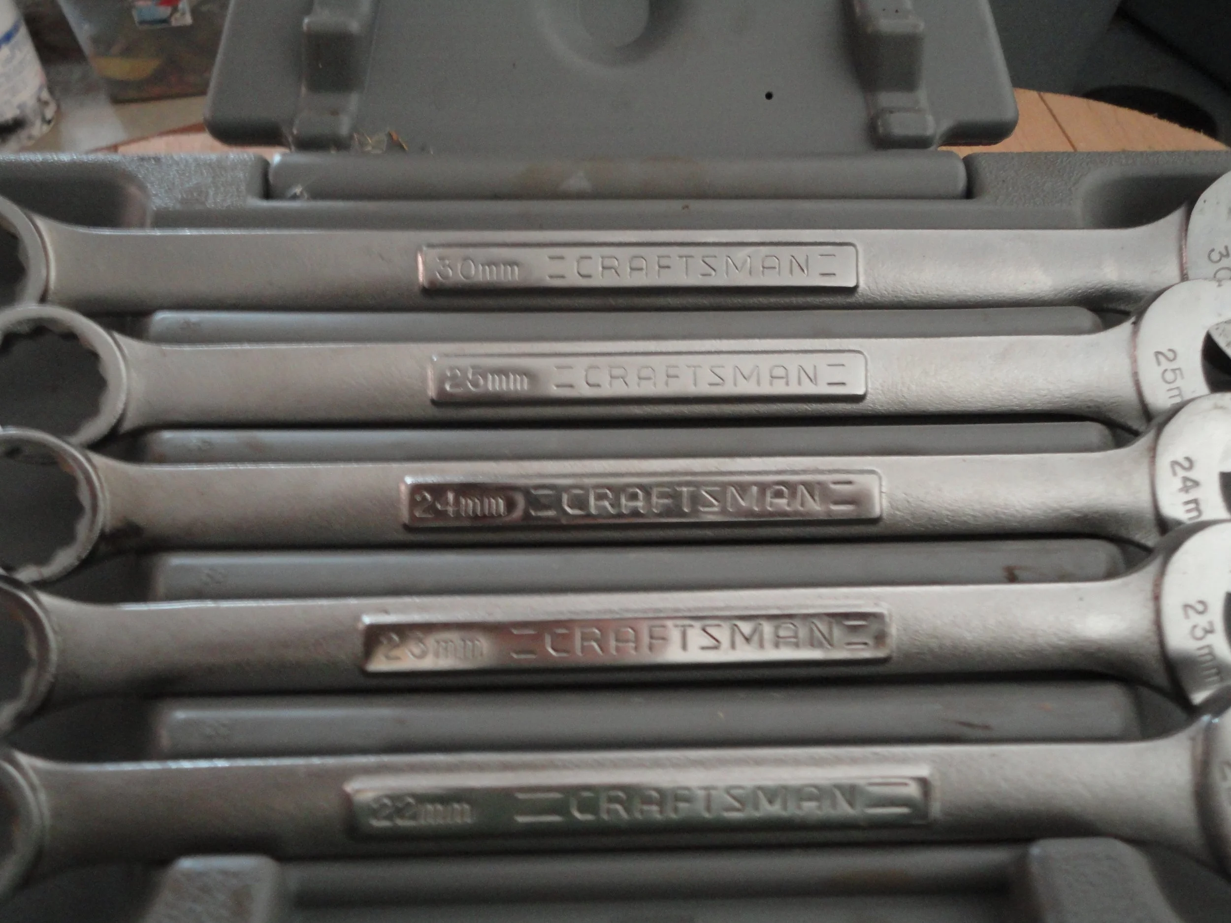 auction photos 042.JPG