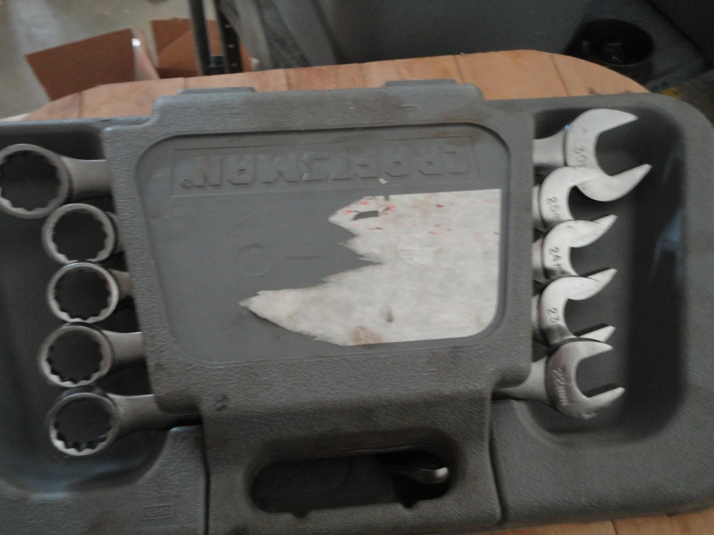 auction photos 043.JPG