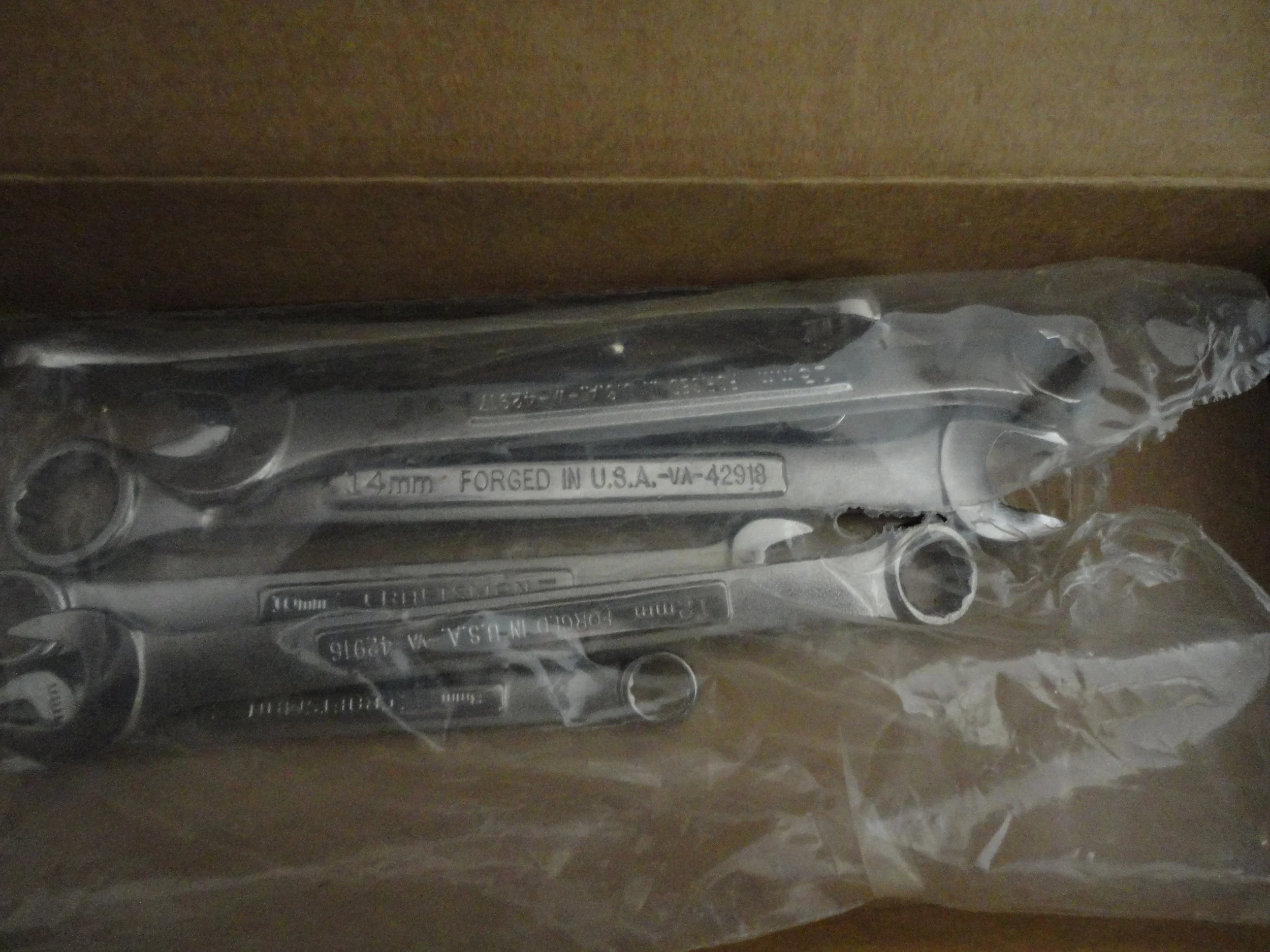 auction photos 048.JPG