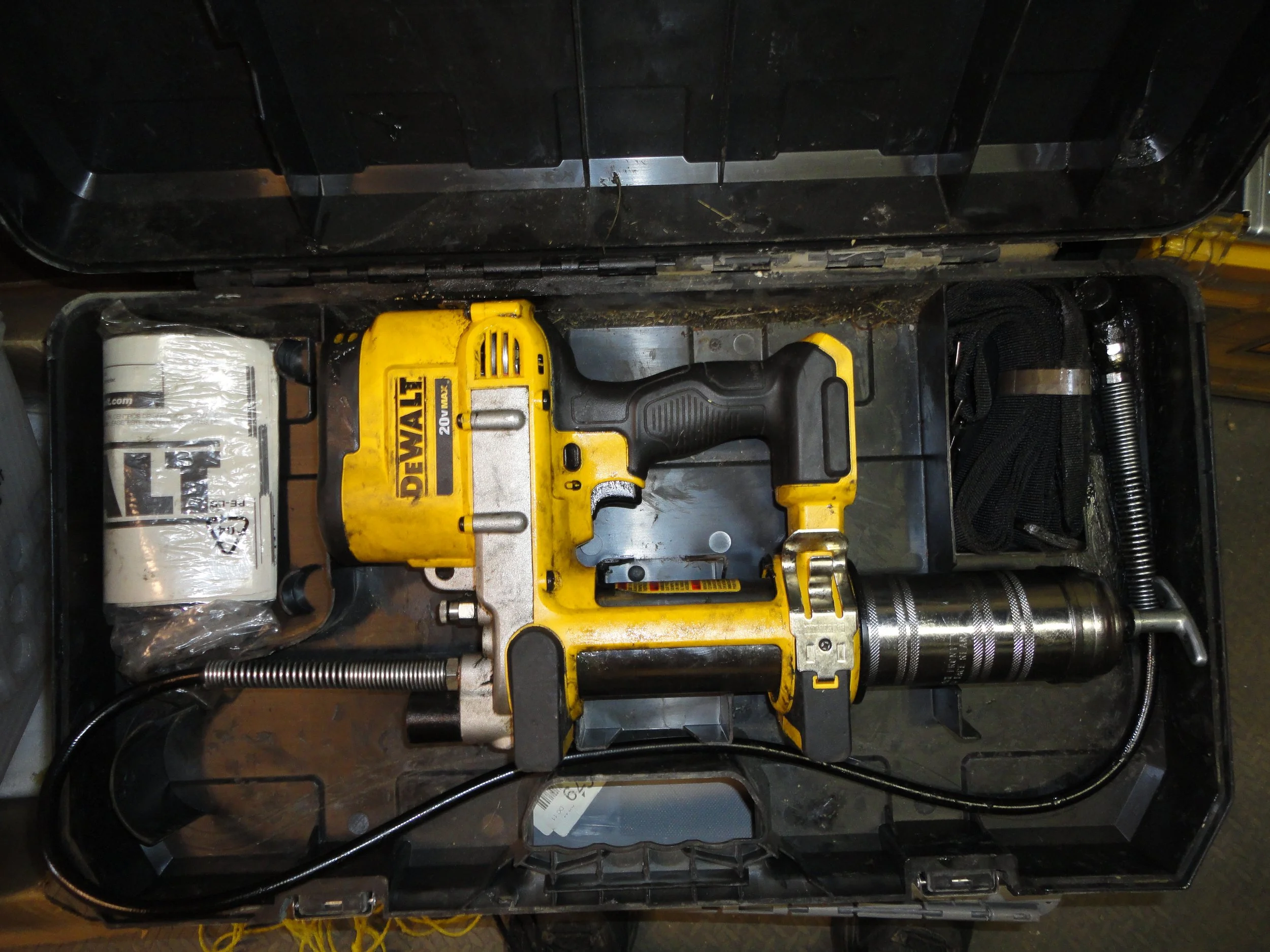 auction photos 056 (2).JPG