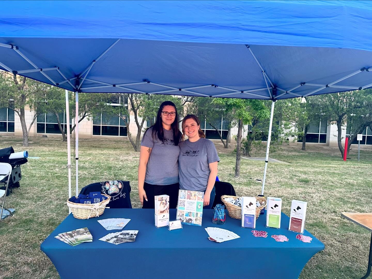 Go see Morgan &amp; Julia at @collincollege today while supporting the @txbigstarrace runners! Lots of giveaways 🥰🏃🏼&zwj;♀️🏃&zwj;♂️😎