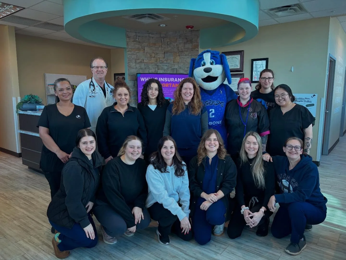 We had the @texaslegends stop by Stonebrook&mdash;with a special visit from Dunker! 🏀🐾 This is just the beginning&mdash;fun things are coming, so stay tuned! We can&rsquo;t wait to share what&rsquo;s next with y&rsquo;all! Here&rsquo;s a little sne