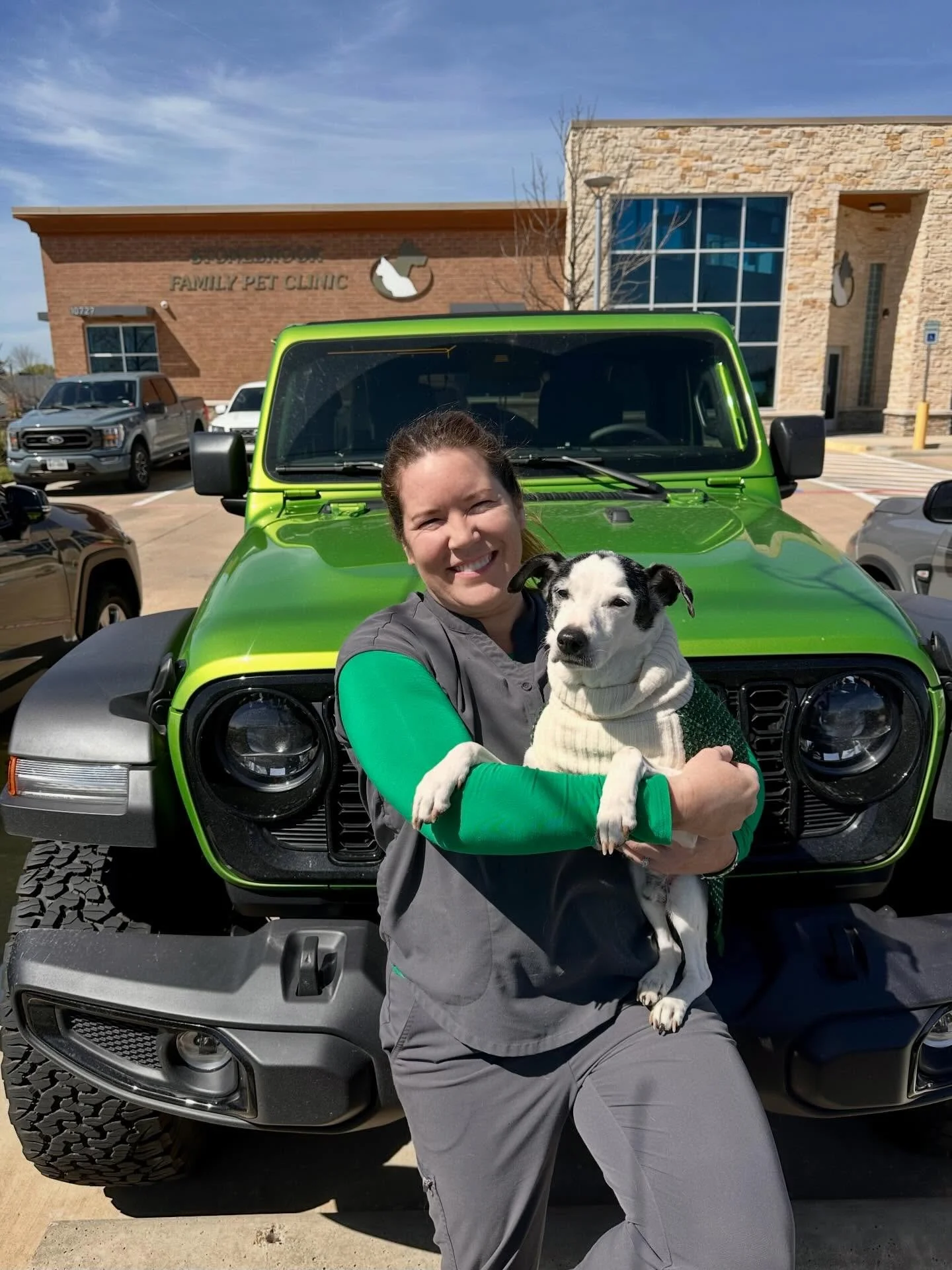 Feeling paws-itively lucky today ☘️🐾
Dr. Dunn &amp; pup Ricky brought the St. Patty&rsquo;s Day spirit! 💚