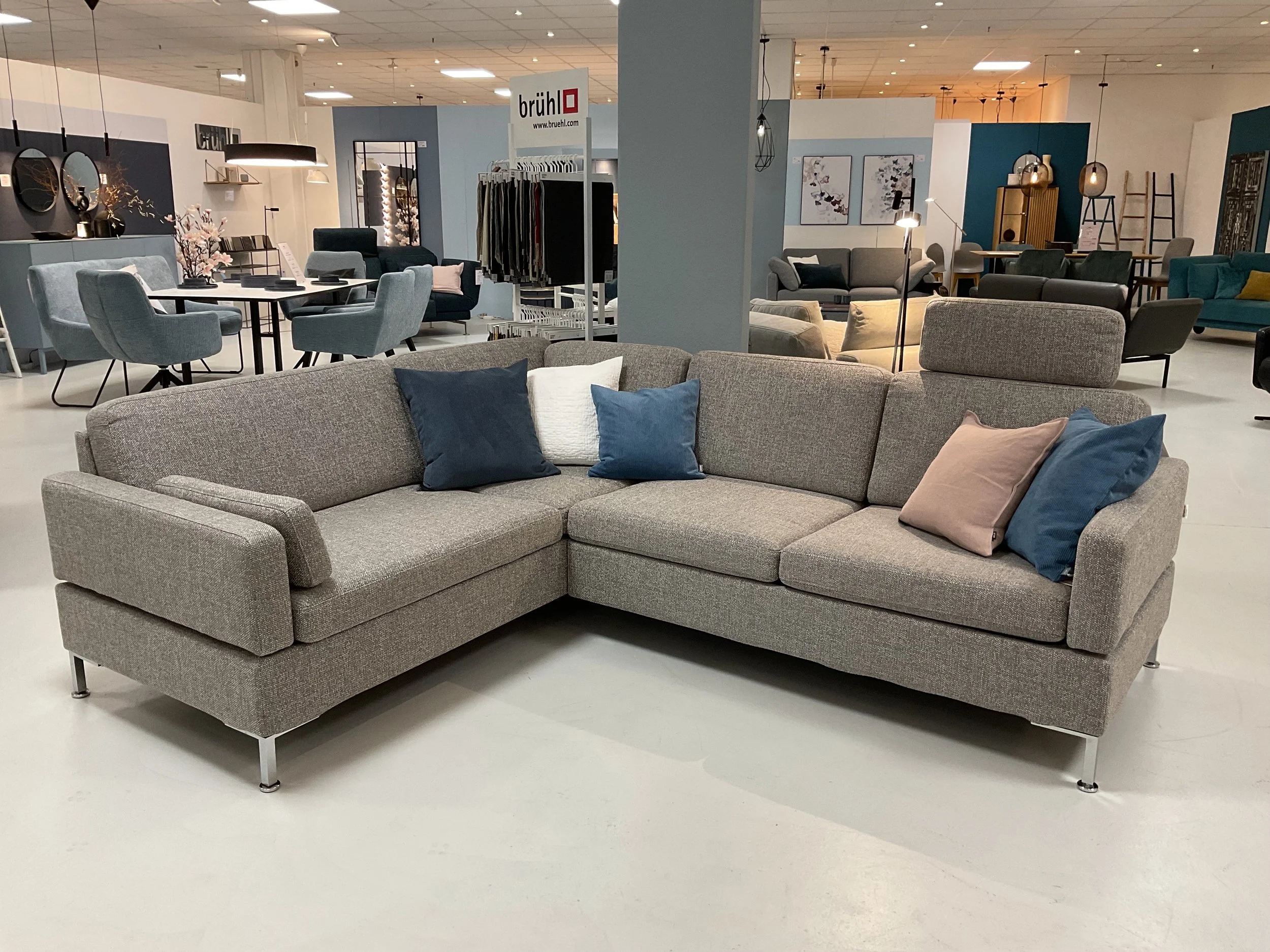 BRÜHL - Eckgruppe ALBA all in ONE - statt € 8.736,- jetzt 5.998,-*