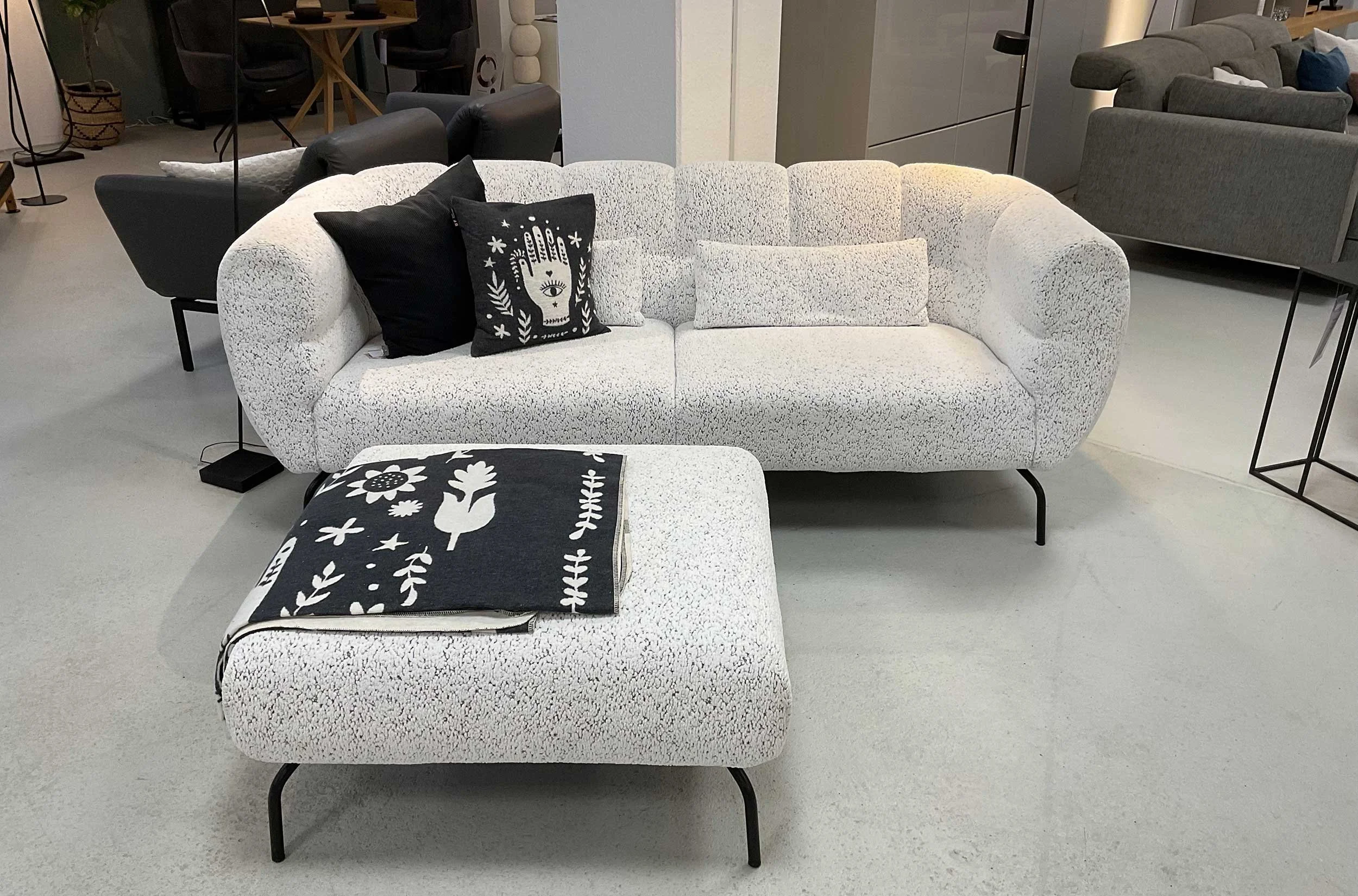 BRÜHL Sofa Magnolia mit Hocker - statt € 5.178,- jetzt je € 3.790,-*