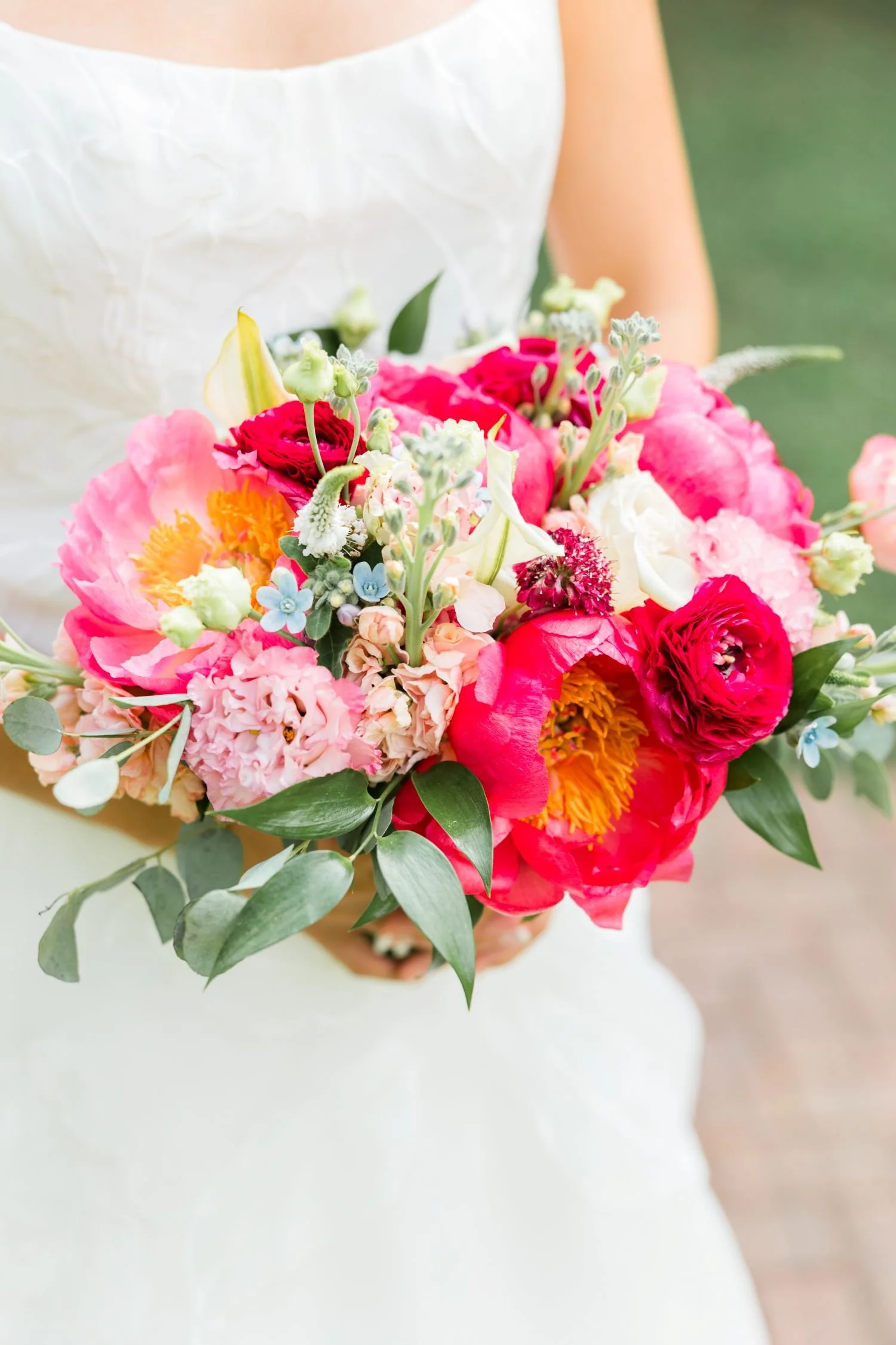 Summer flower wedding bouquet for a reception hosted at Historic Jasmine, a private estate wedding venue in New Kent, VA.
