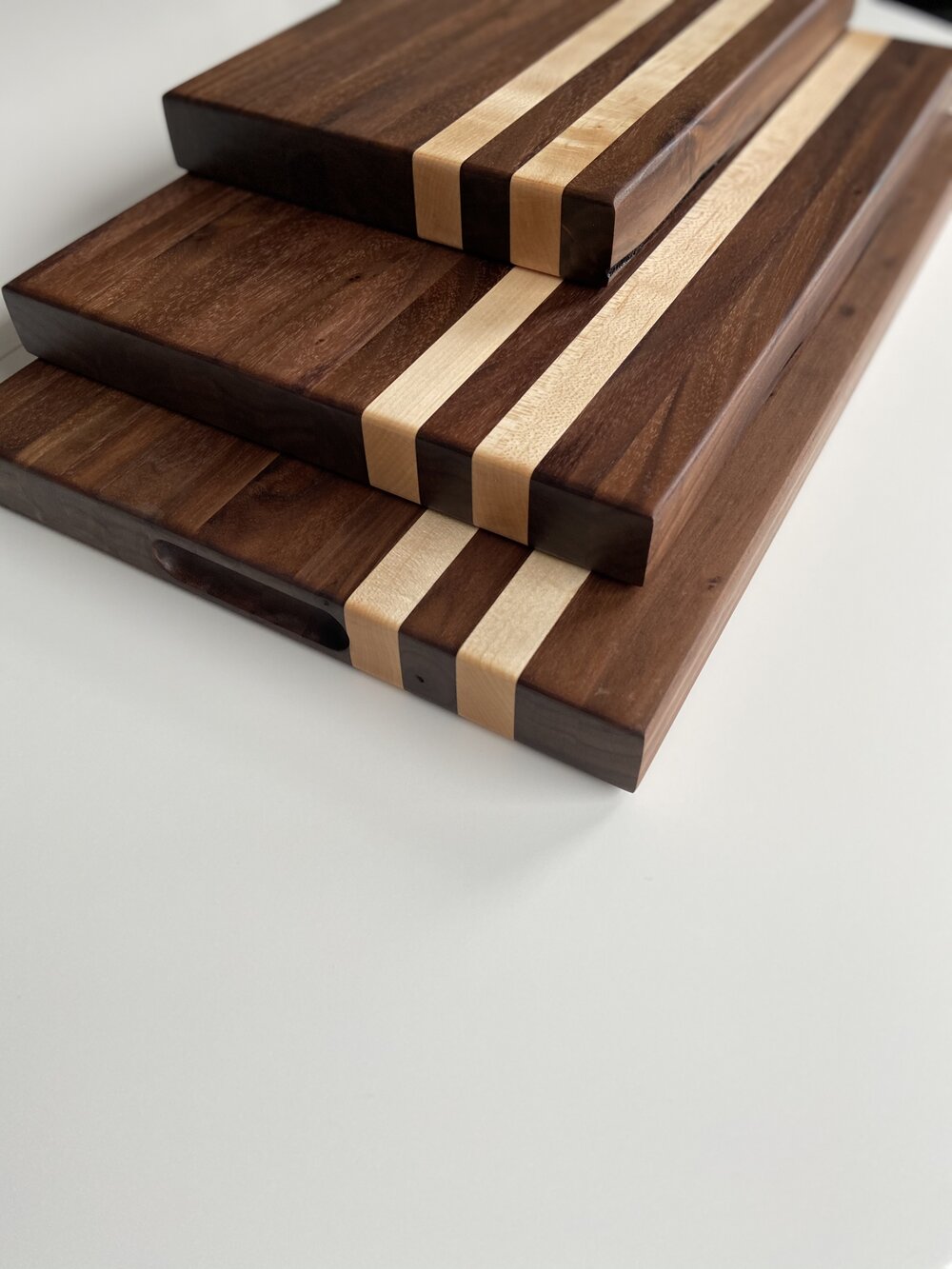 Twin Line Cutting Board — TheCarpenterDuo