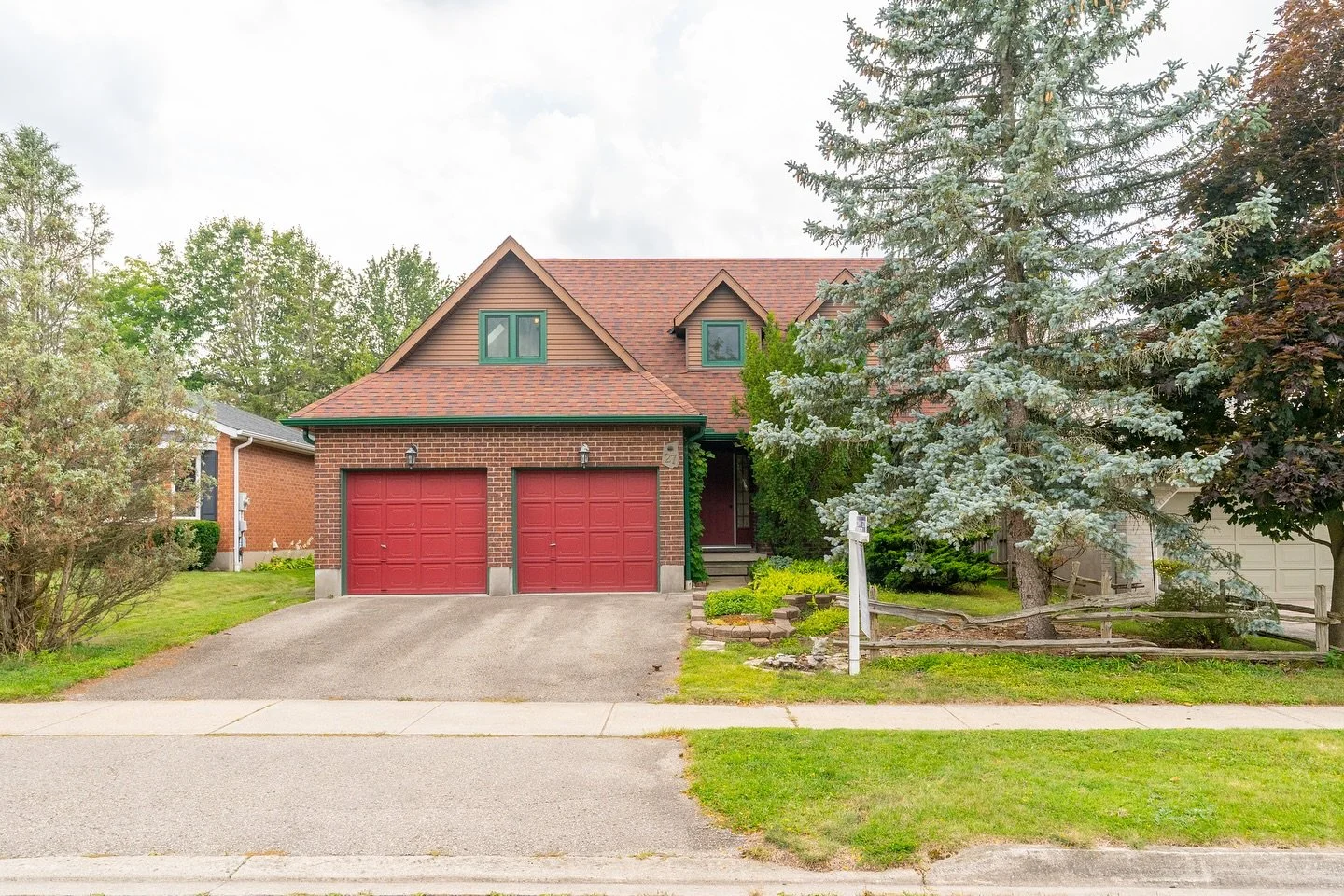 ✨ Ready for Its Next Chapter ✨

27 Celia Crescent is more than just a house &mdash; it&rsquo;s tucked on a quiet street in one of Guelph&rsquo;s most family-friendly neighbourhoods. 
With nearly 2,000 sq ft, 4 bedrooms, and a beautifully landscaped b