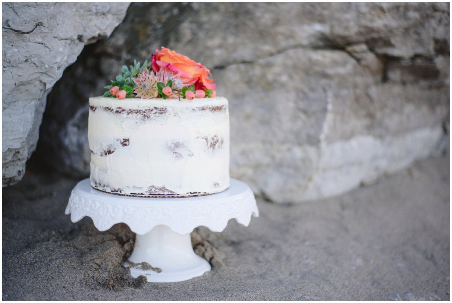 Naked cake on the beach Toronto and Oshawa wedding photographer