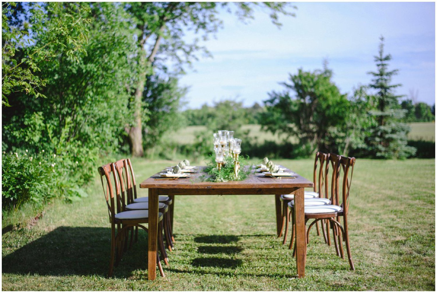 Harvest table in a field Toronto wedding photographer 