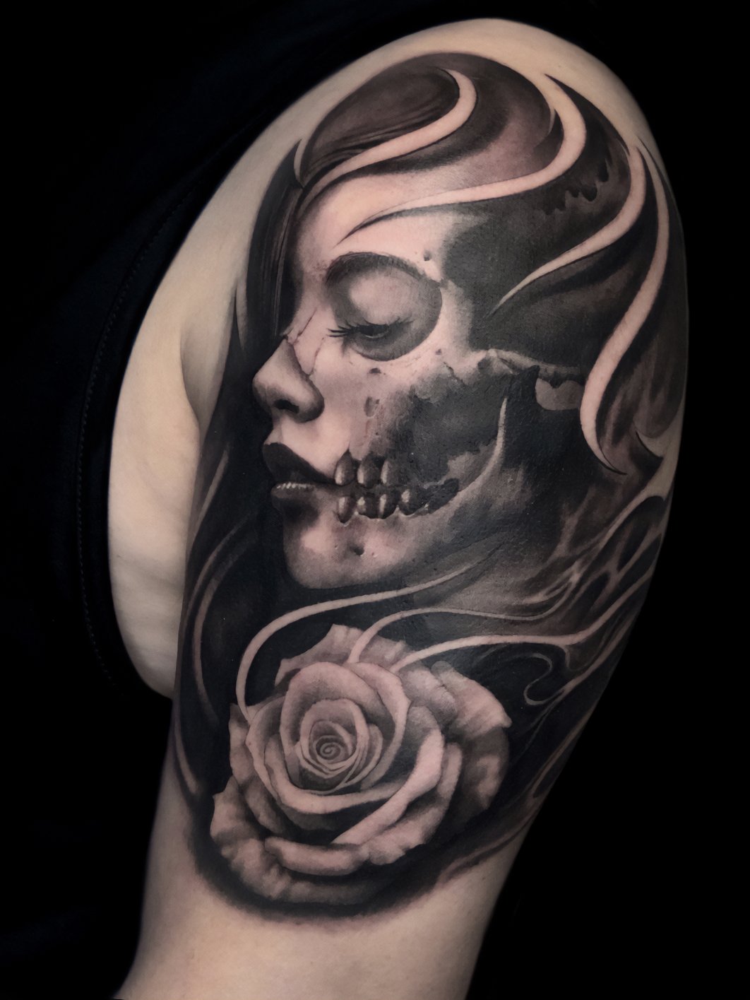 bili skull face girl.jpg