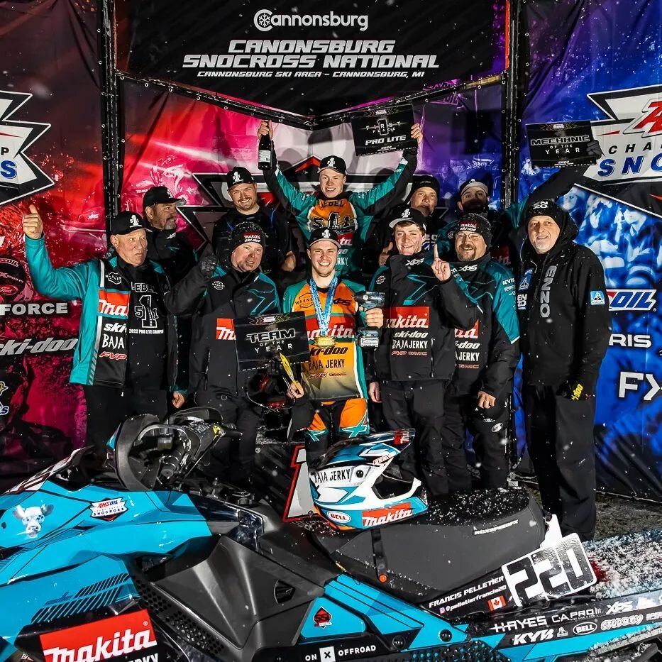 WHAT A YEAR! Congratulations @jordan_lebel_511 for winning the 2022 Pro Lite Championship! Well deserved and many more to come!🍾 
@pelletierfrancis20 took 3rd place🥉 in the Pro Championship and went out on top with his 4th win of the year! Thank yo