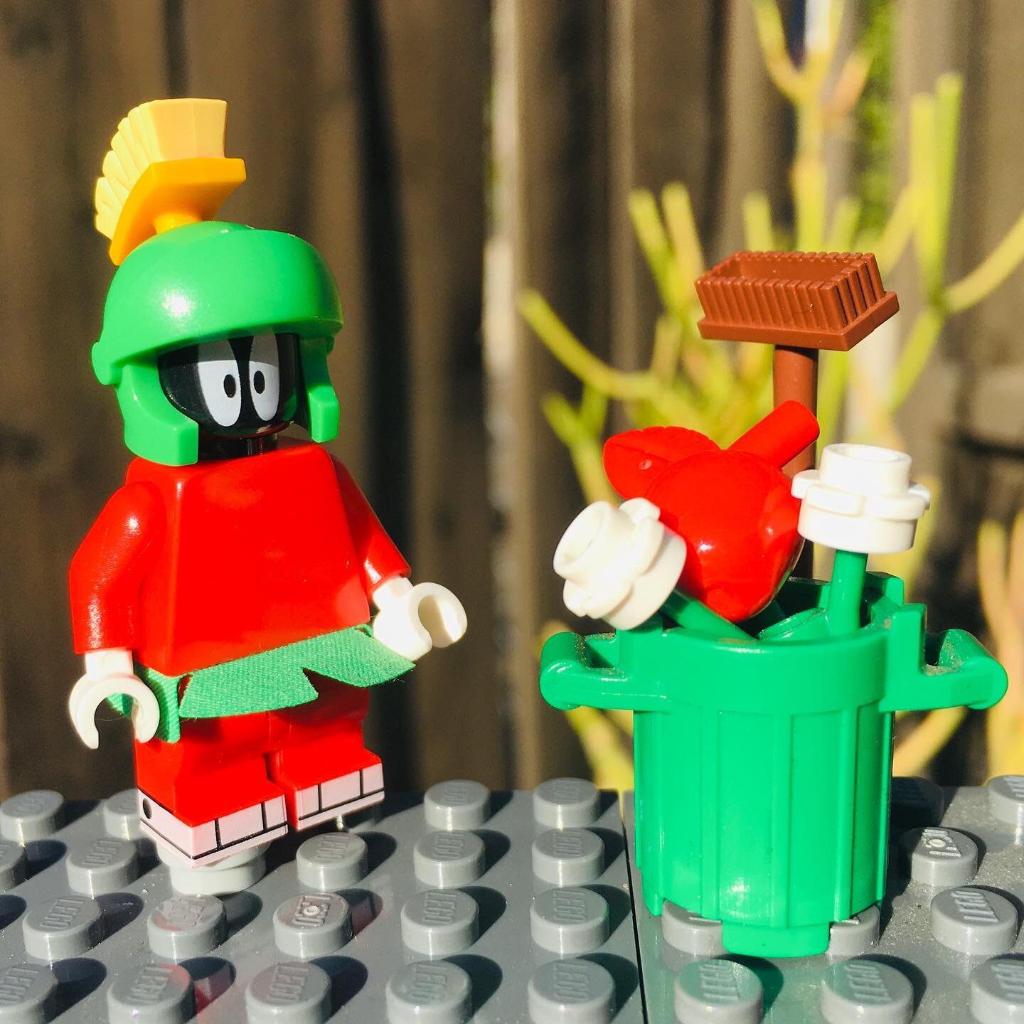 Love is the power to see similarity in the dissimilar ❤️🧹🔫 
.
.
.
.
#jmelego #lego #legoholic @lego #brickcityterrace #legostagram #legominifigures #legophotography #legoinstgrm #legofriends #bricks #legoworld #minifigures #bricknetwork #legoaddict