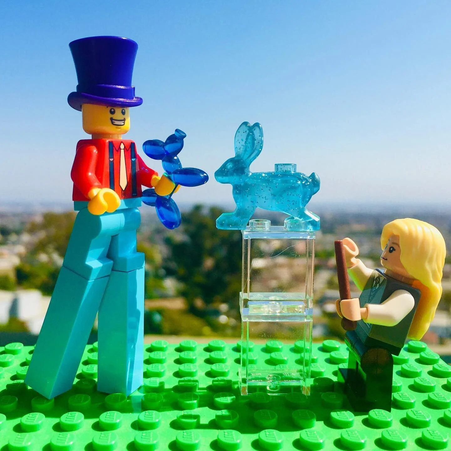 Balloon dog + patronus play date 🎈🦮❤️ 
.
.
.
.
#jmelego #lego #legoholic @lego #brickcityterrace #legostagram #legominifigures #legophotography #legoinstgrm #legofriends #bricks #legoworld #minifigures #afol #legoaddict #legominifigs #legos #legofa