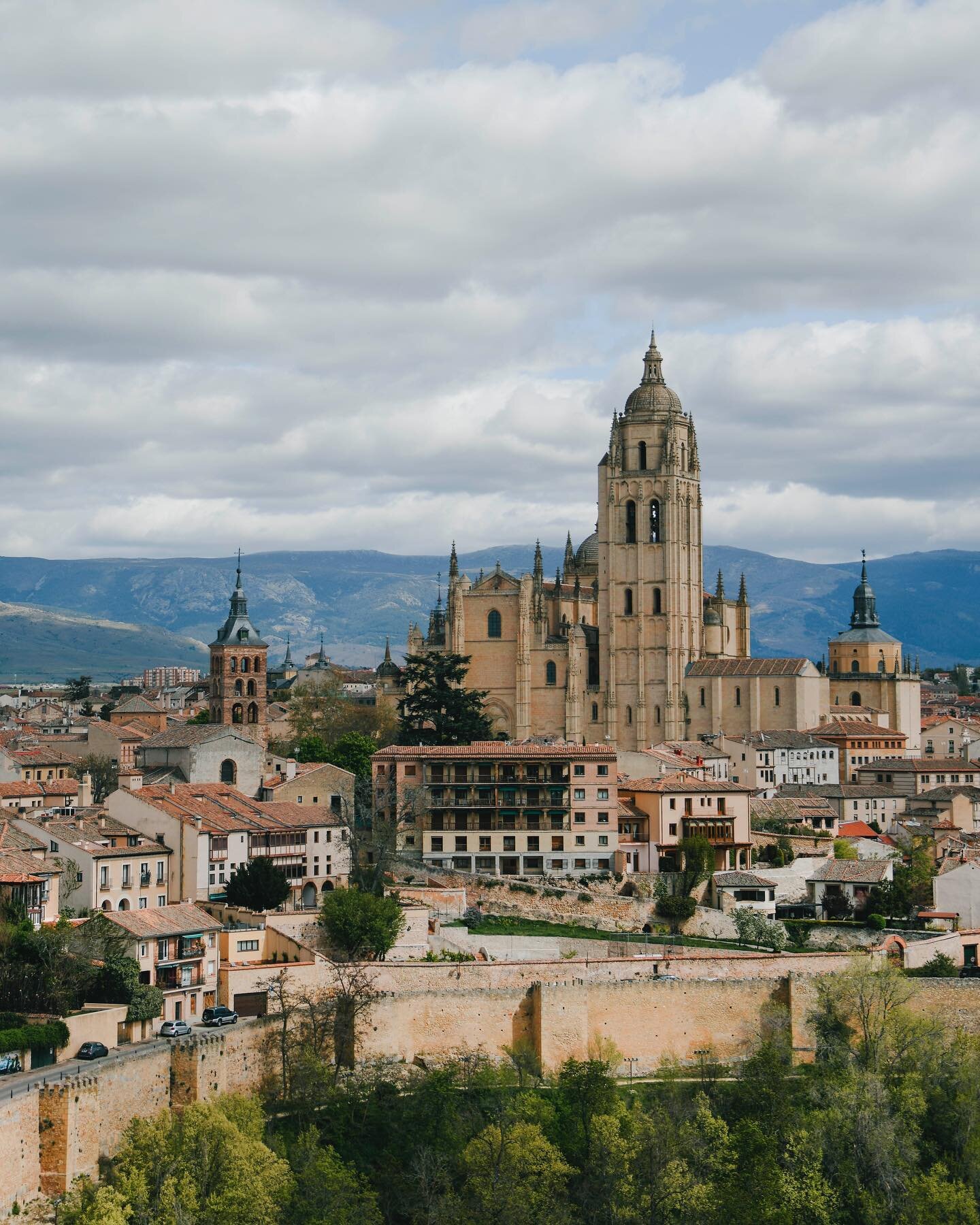 Hi friends! 

Some of you know that Mari and I took a trip to Spain two weeks ago and I still have yet to actually dive into my photos! I also have a good amount of film to develop too which I&rsquo;m very excited about :) I just found this view from