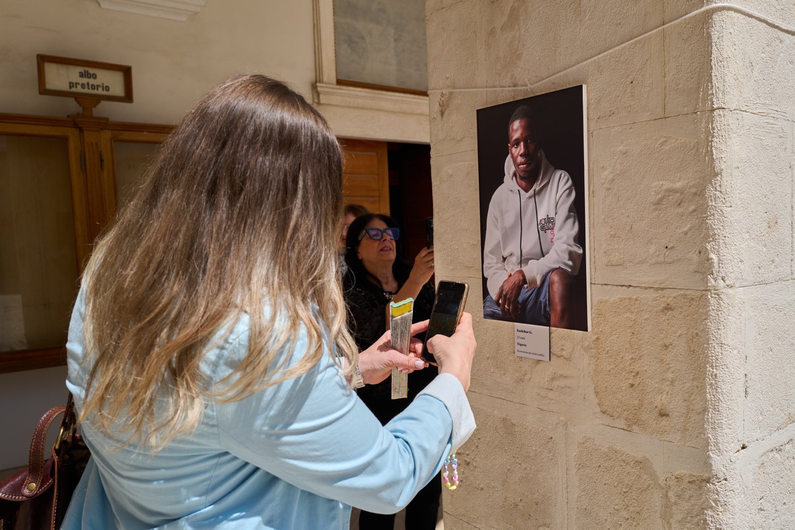 Mostra fotografica "I volti dell'accoglienza",  Manfredonia - 27 maggio - 13 giugno 2026
