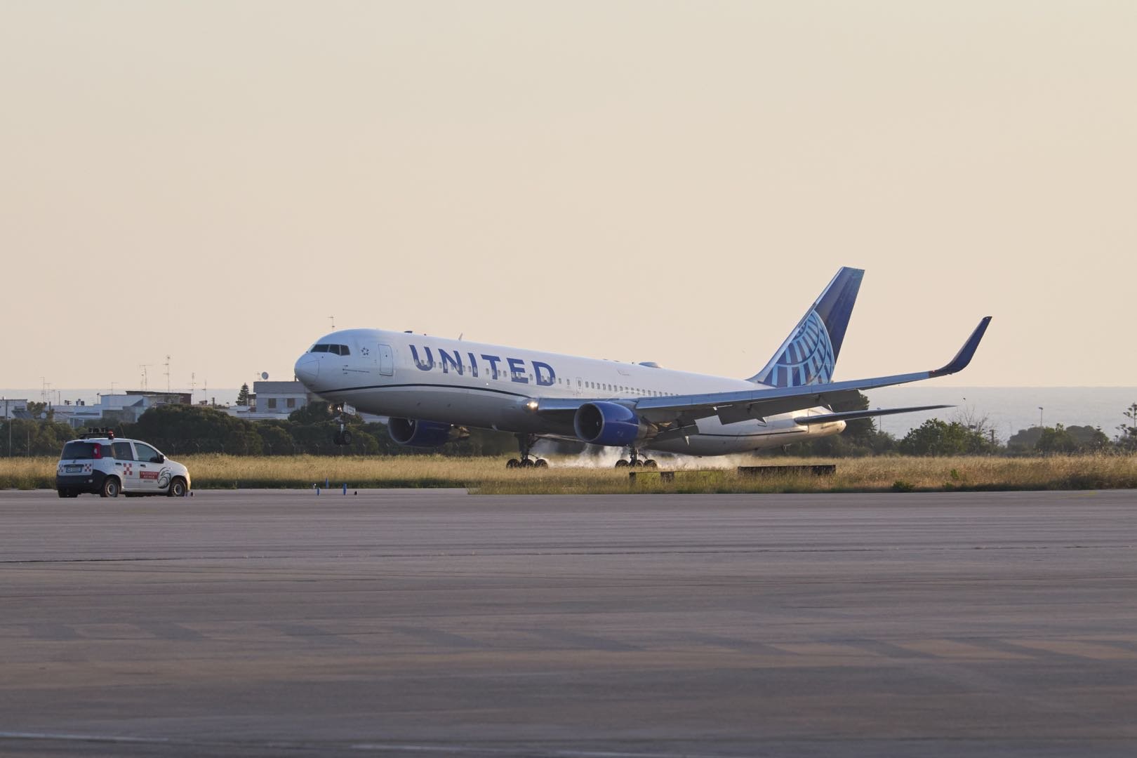 Bari Welcomes First United Airlines Flight to Newark at Inauguration Ceremony
Foto: Matteo Della Torre