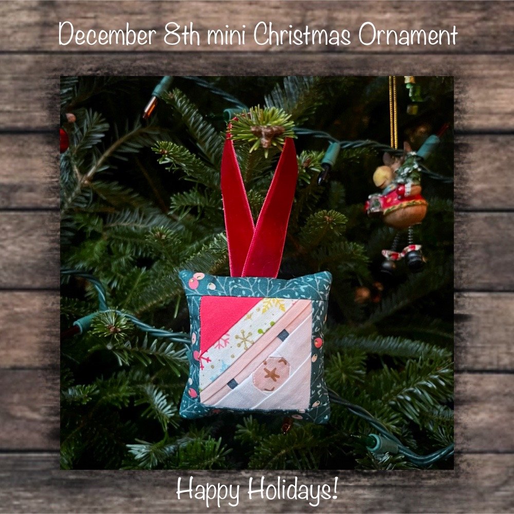 December 5th Mini Christmas Ornament — Carolina Asmussen