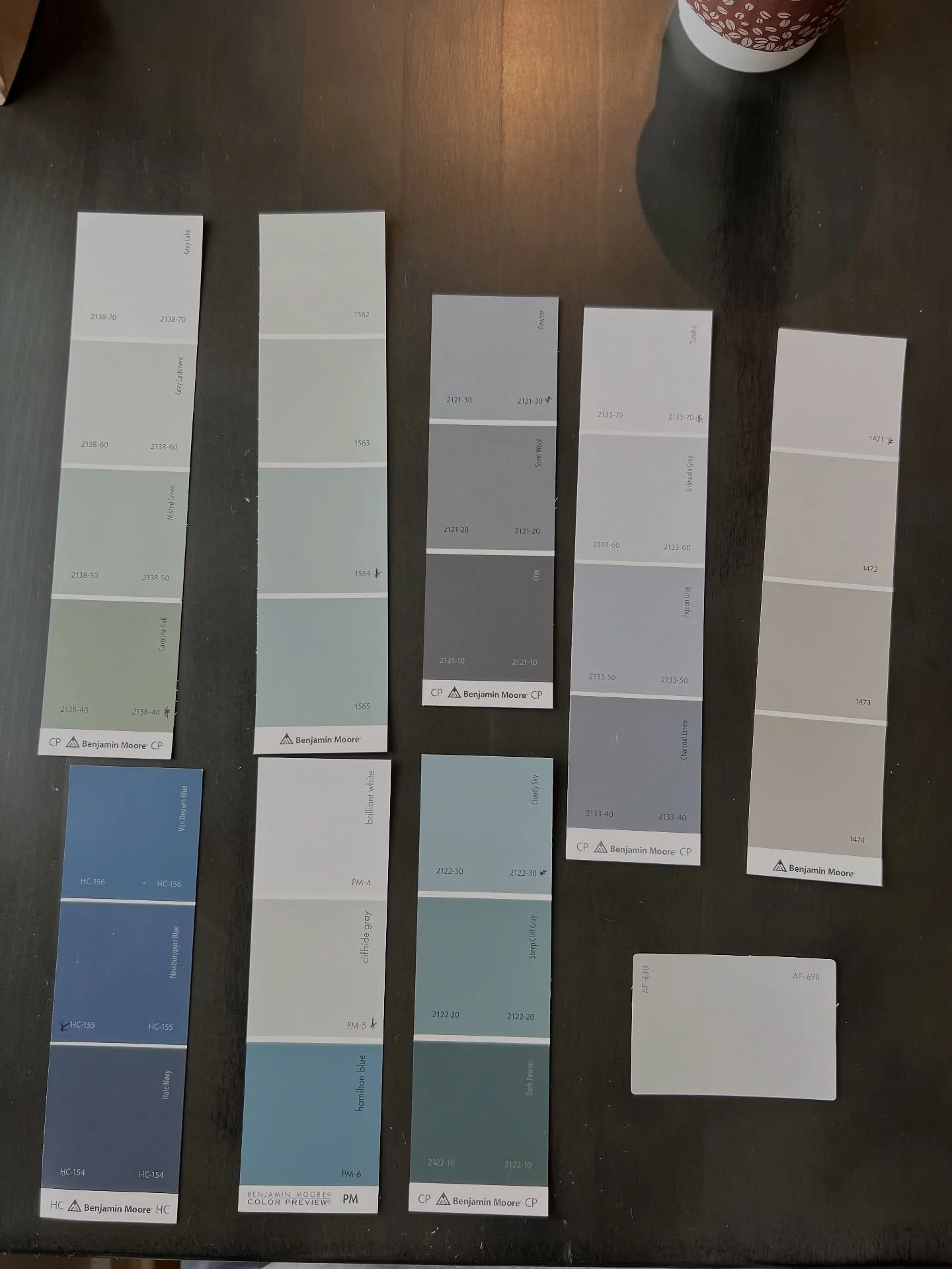 *Help needed*
Open vote for the new color of my 16yrs old son&rsquo;s bedroom. I need to move forward, he doesn&rsquo;t decide (or don&rsquo;t care, or both). If I choose for him he will be mad at me&hellip; If you choose for him, he will be mad at y