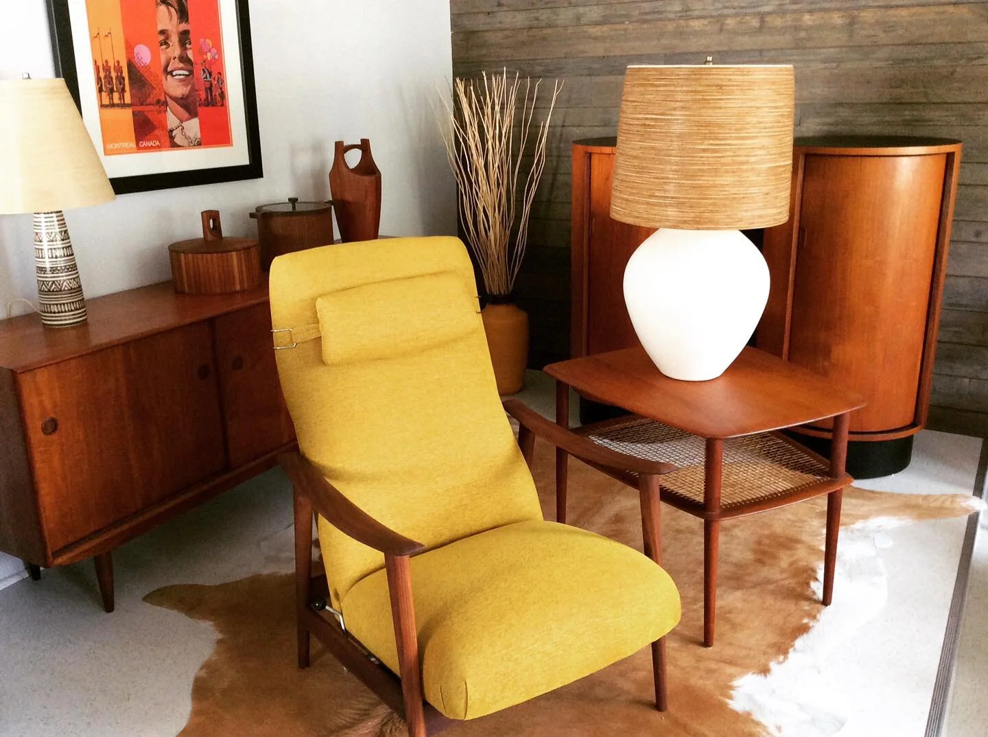 15 Vintage Furniture Decor Stores To Visit In Canada The Vintage Seeker 15 Vintage Furniture Decor Stores To Visit In Canada The Vintage Seeker