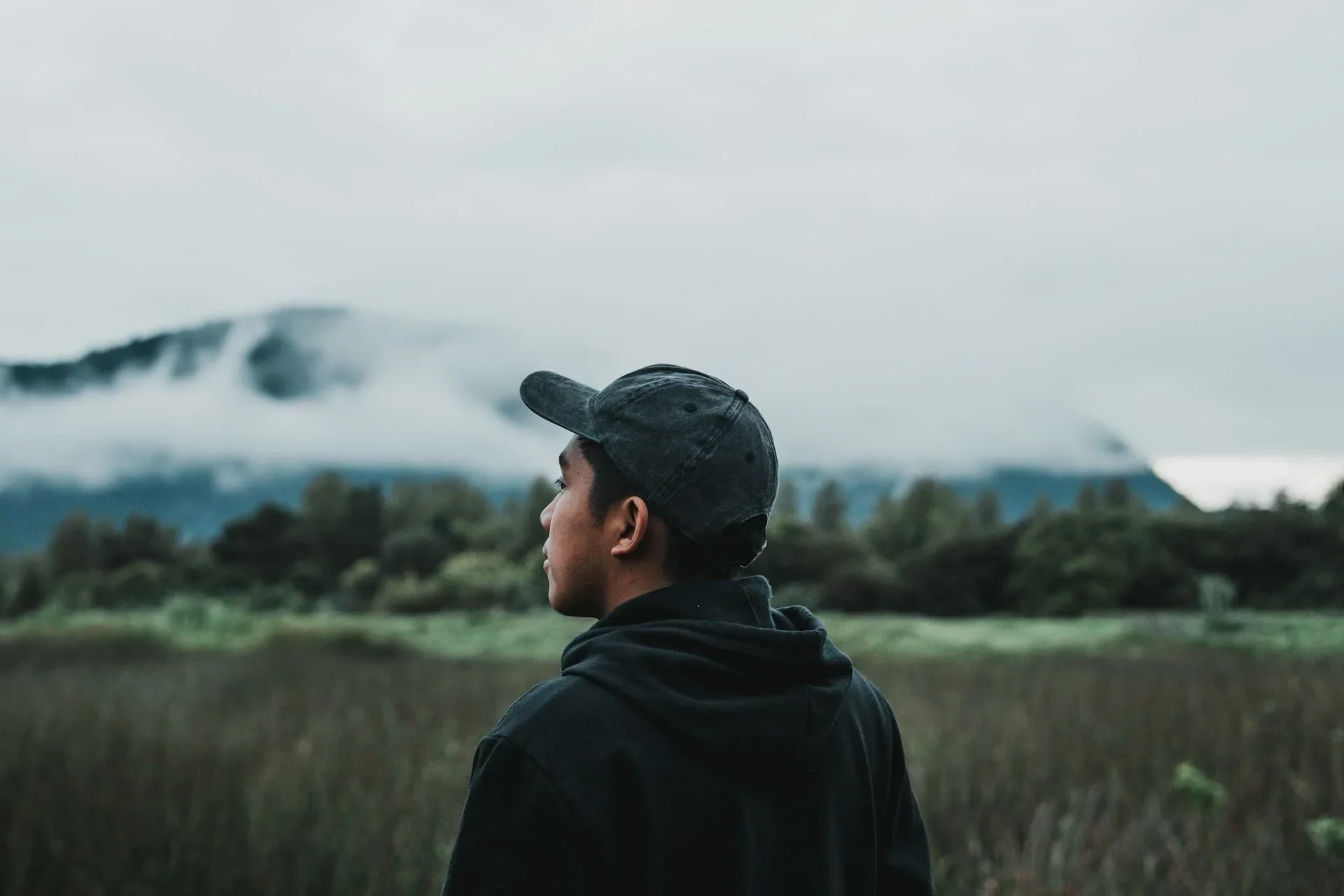 Turning Pain Into Power: A Guide to Processing Trauma