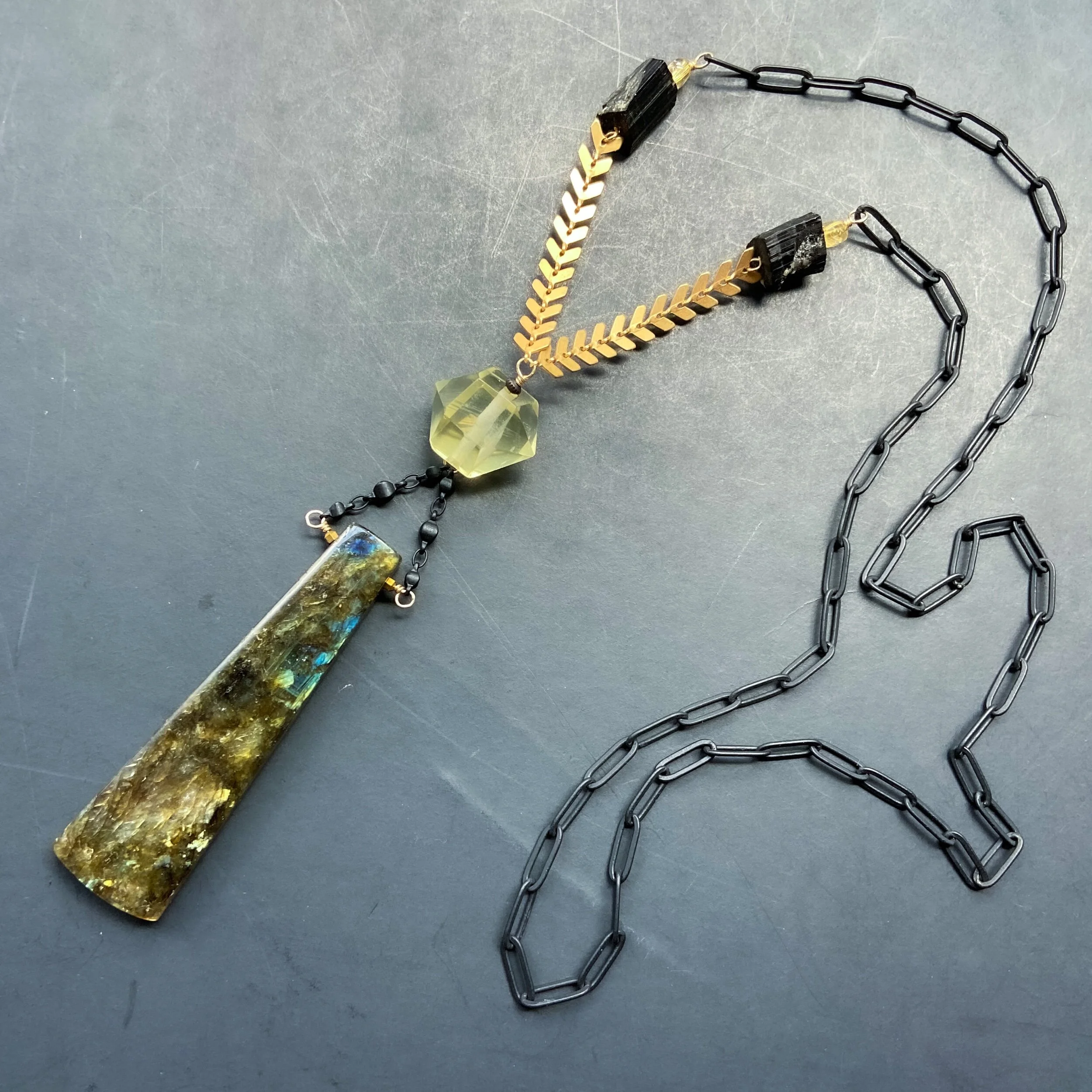 C283A68B-21C7-4CD6-A94D-C49A3E14882E