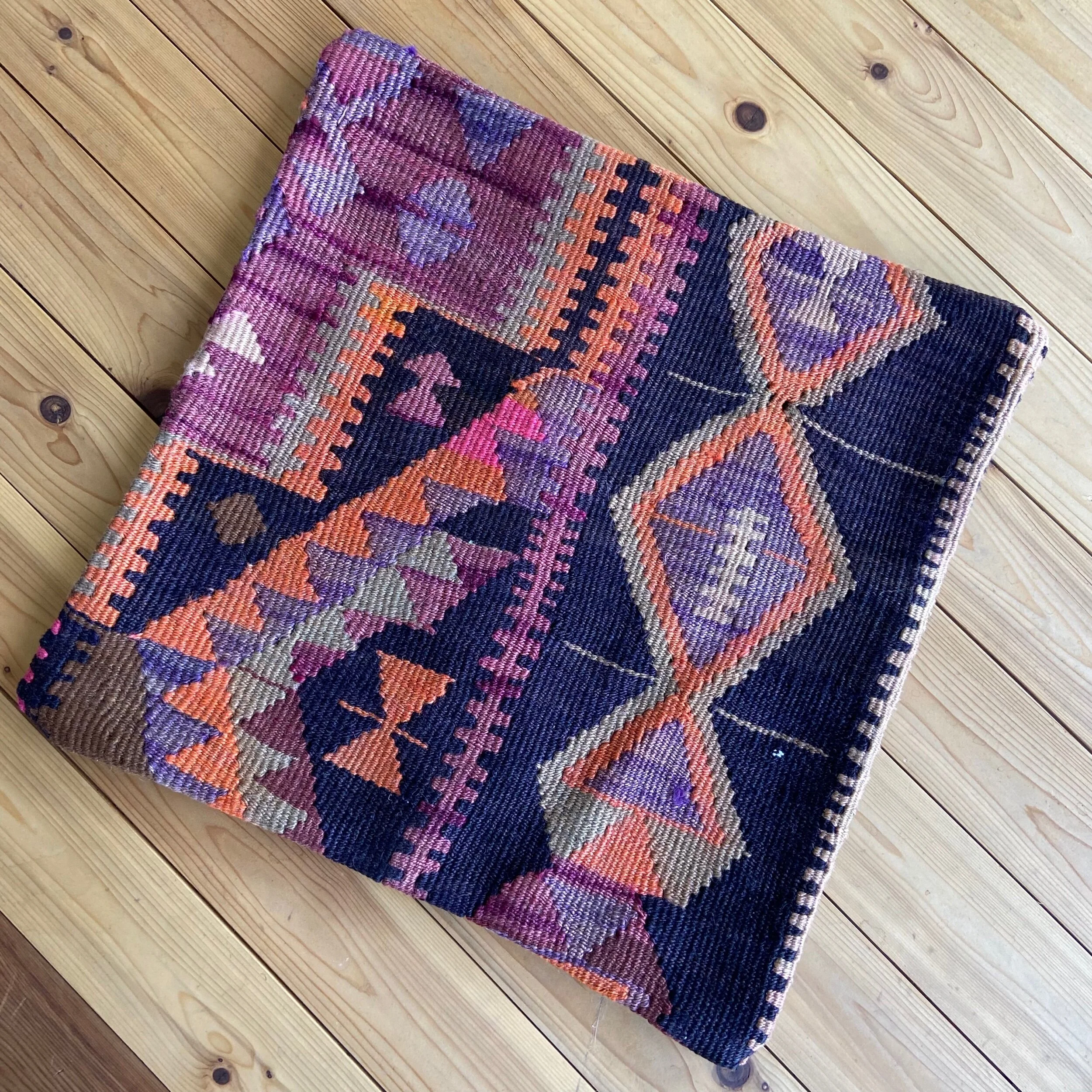 AB9EBAD8-8642-46BA-9C46-0DFE57EEC627