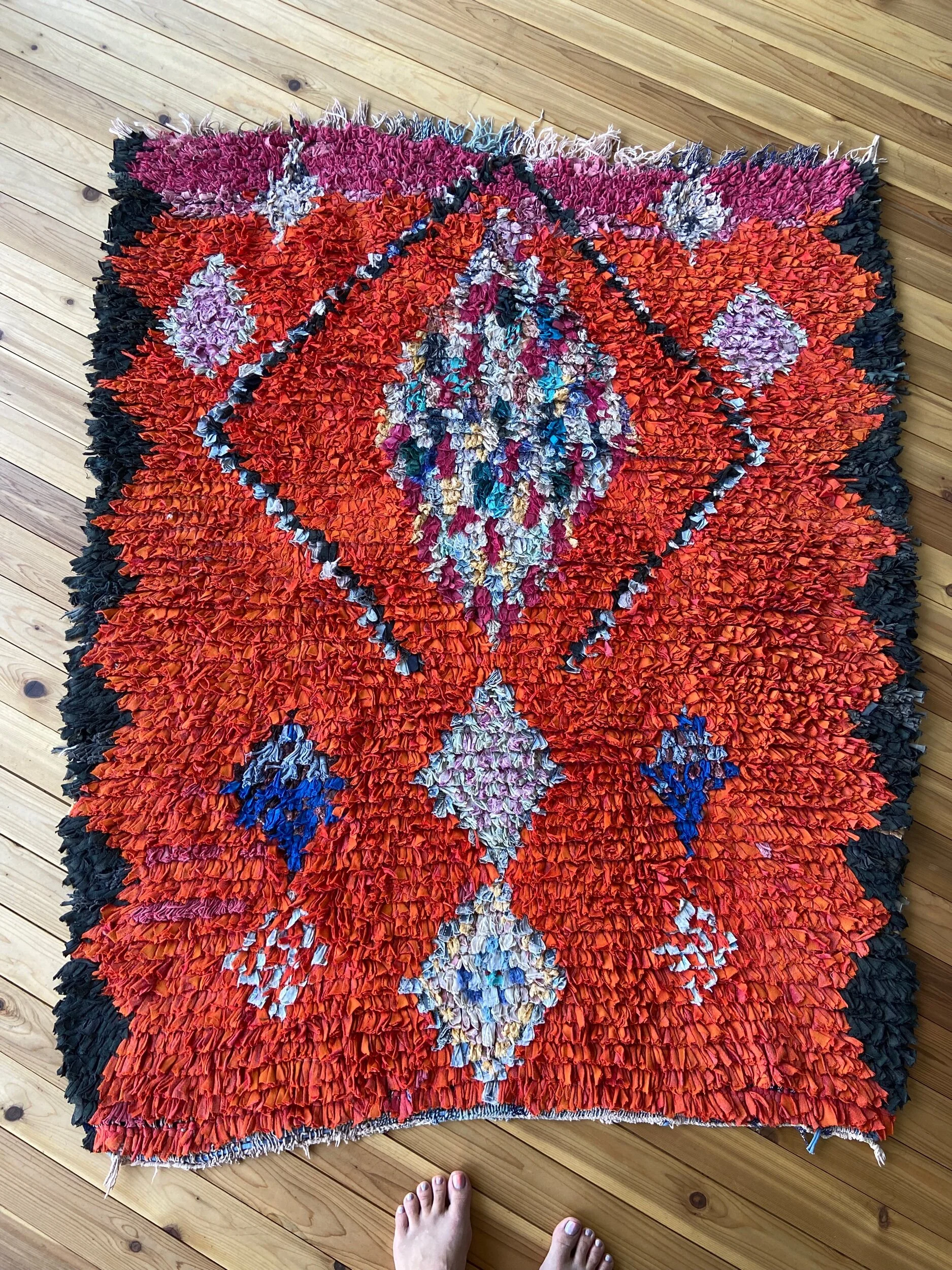 E95A213C-4668-4D0C-84C2-2F0D93743E8E