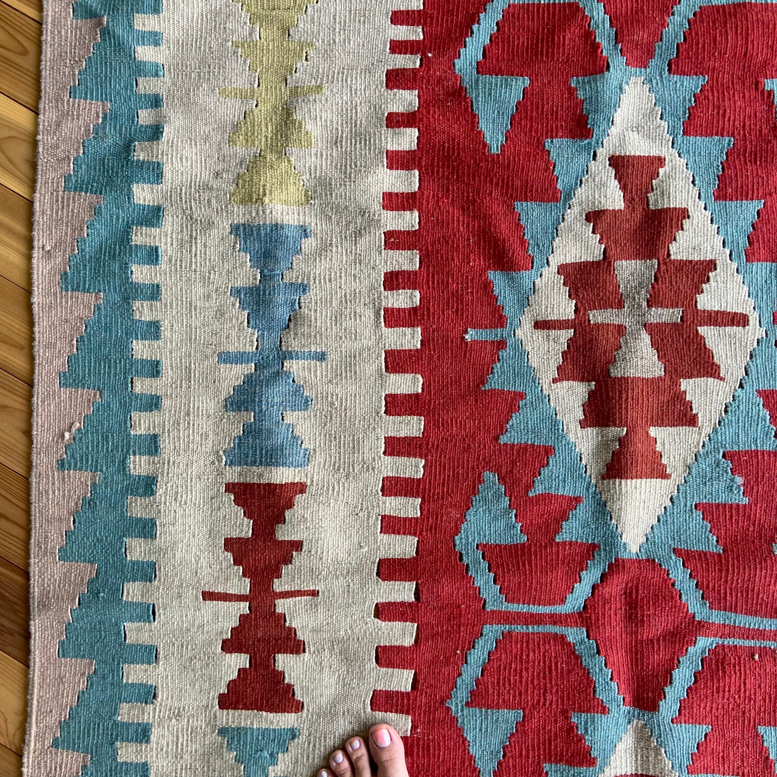 83C5879E-1750-4FDE-8A5F-3EEA2806127F