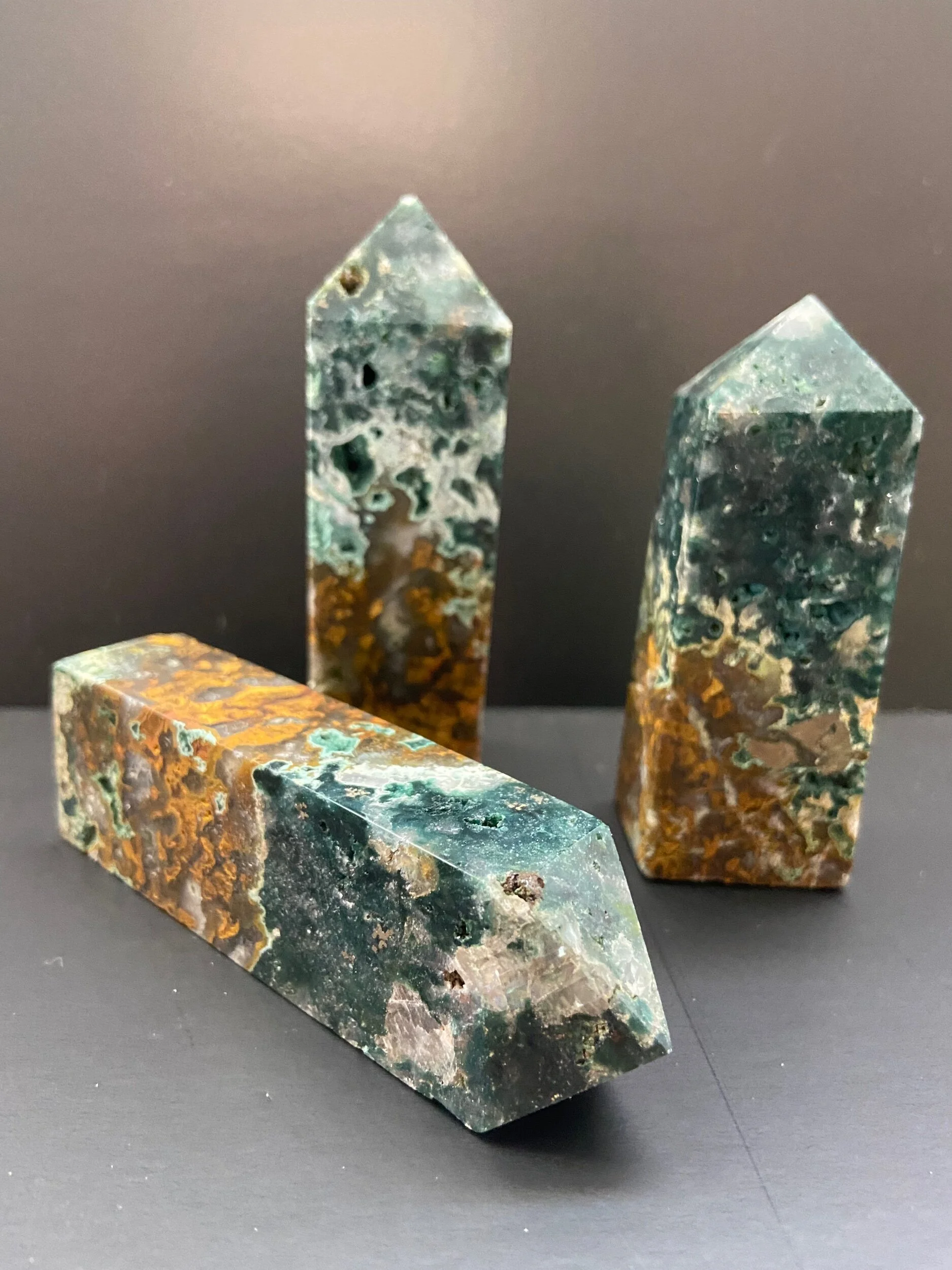 B7E75B78-854B-4AAF-A123-6A9C82F7E9FC