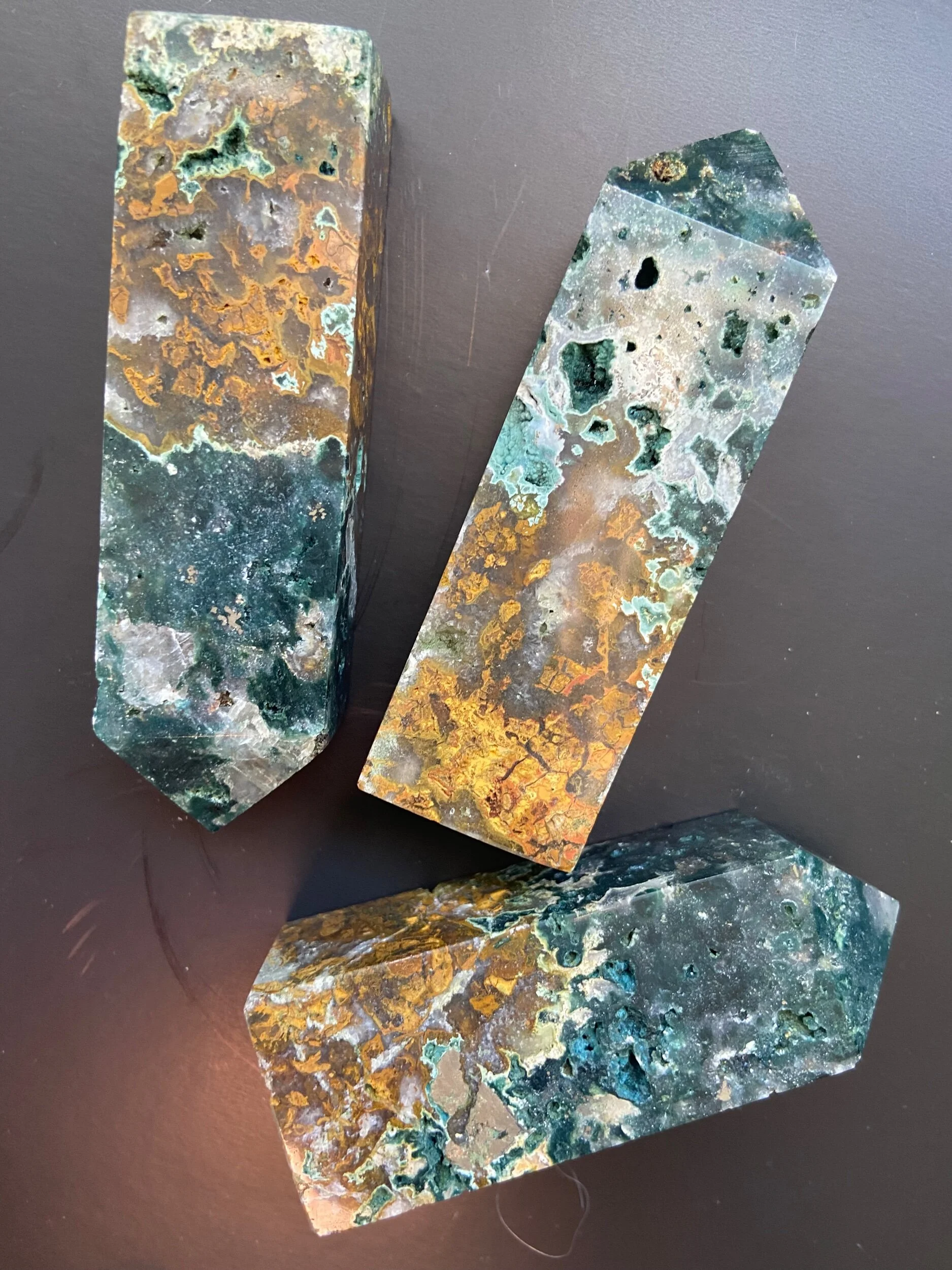 FFAAA322-1A96-4BFB-A72E-64396CA0D546