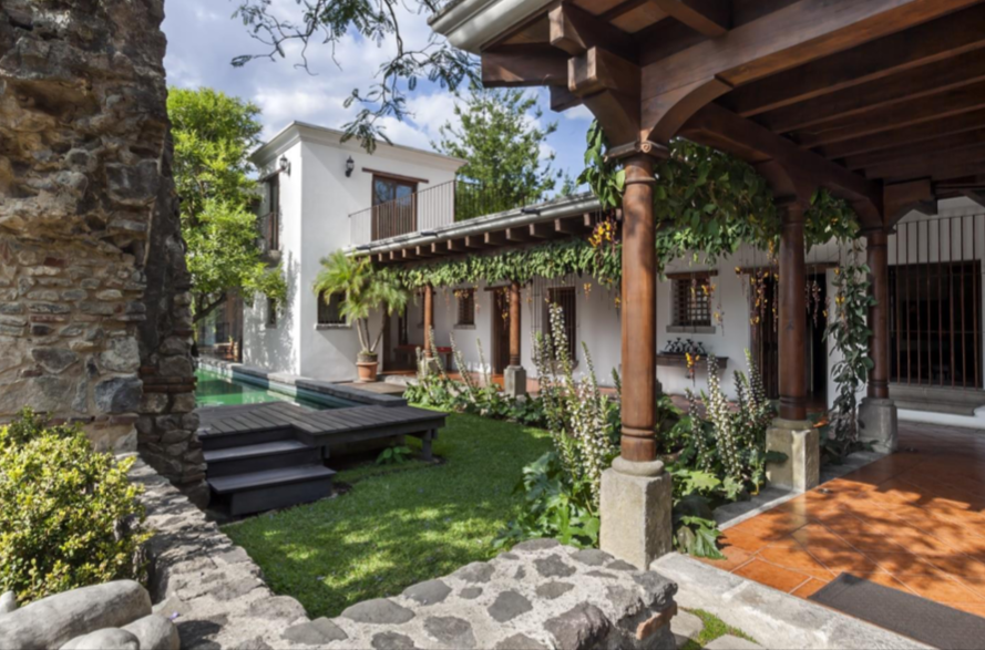 Hotel Cirilo