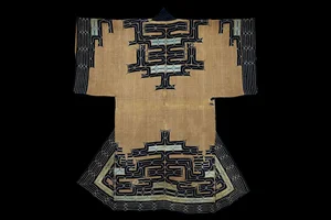 Aniu Robe Late Edo Period, Ainu Attush Robe — KAGEDO JAPANESE ART