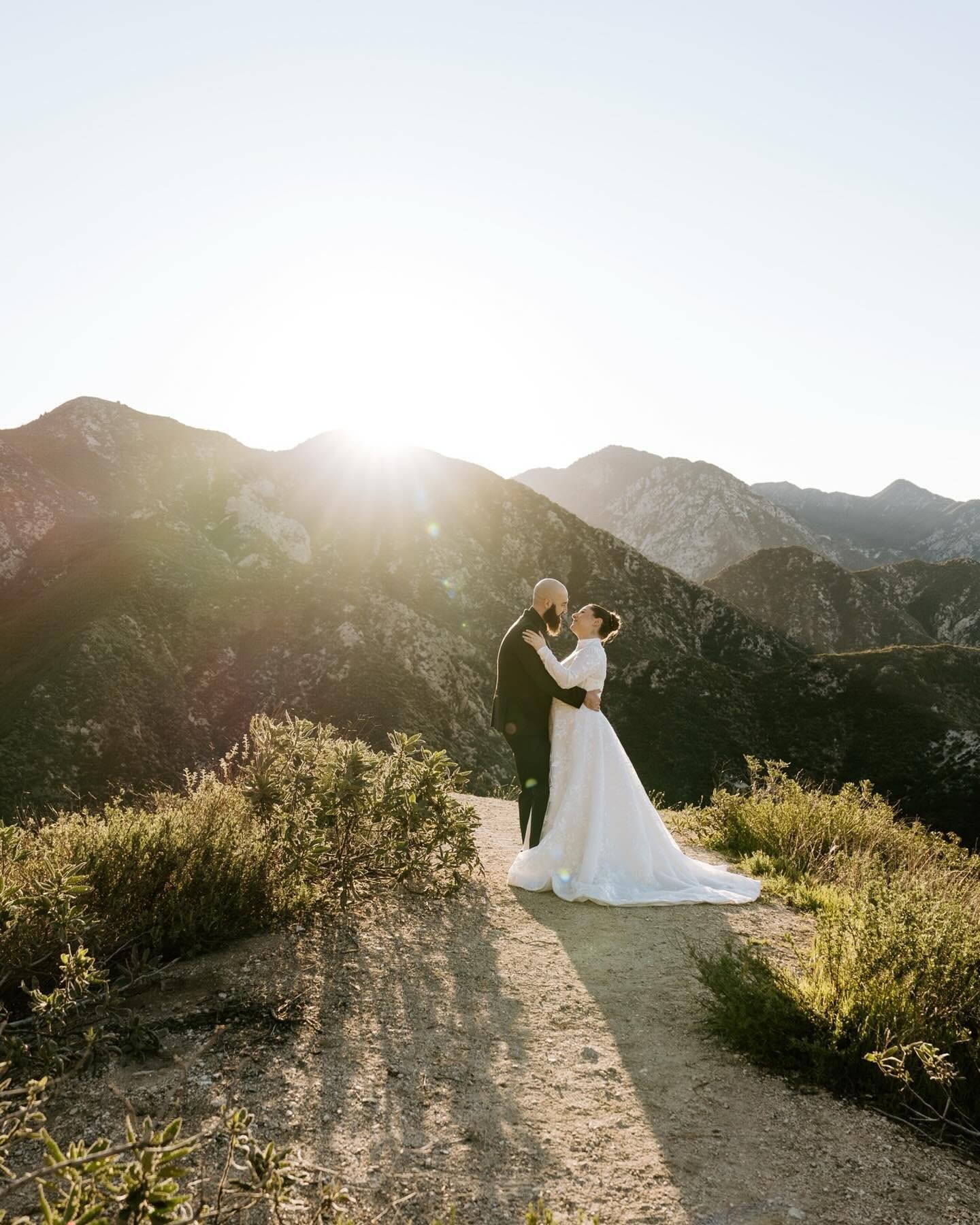 E &amp; A in the Angeles National Forest ☀️

If you&rsquo;re wanting a mountain setting in socal with easily accessible views, don&rsquo;t sleep on this gem! (or if you&rsquo;re down for a hike with epic views, I&rsquo;ve got you too 😉) this morning