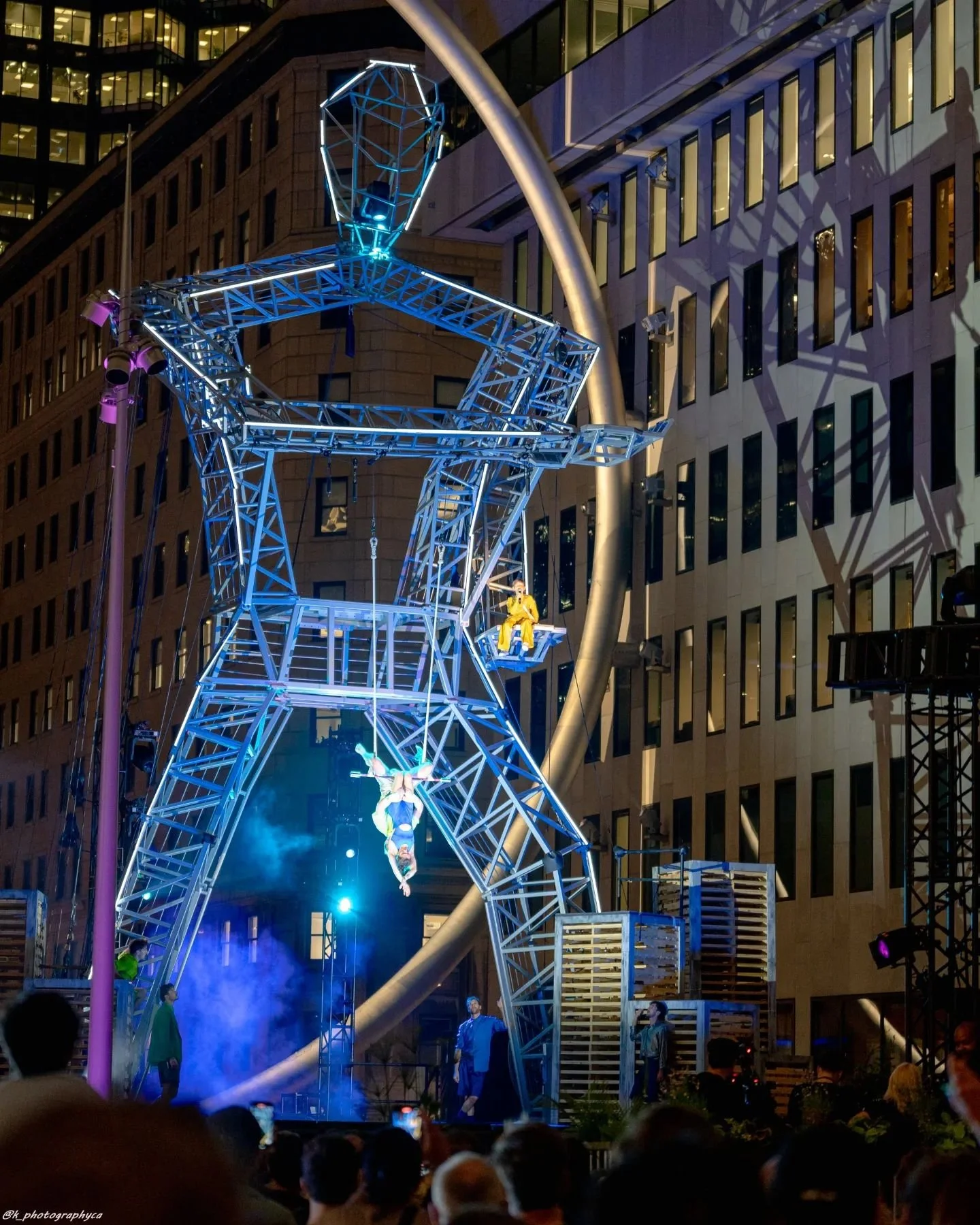 Crédit Kenan Alboshi